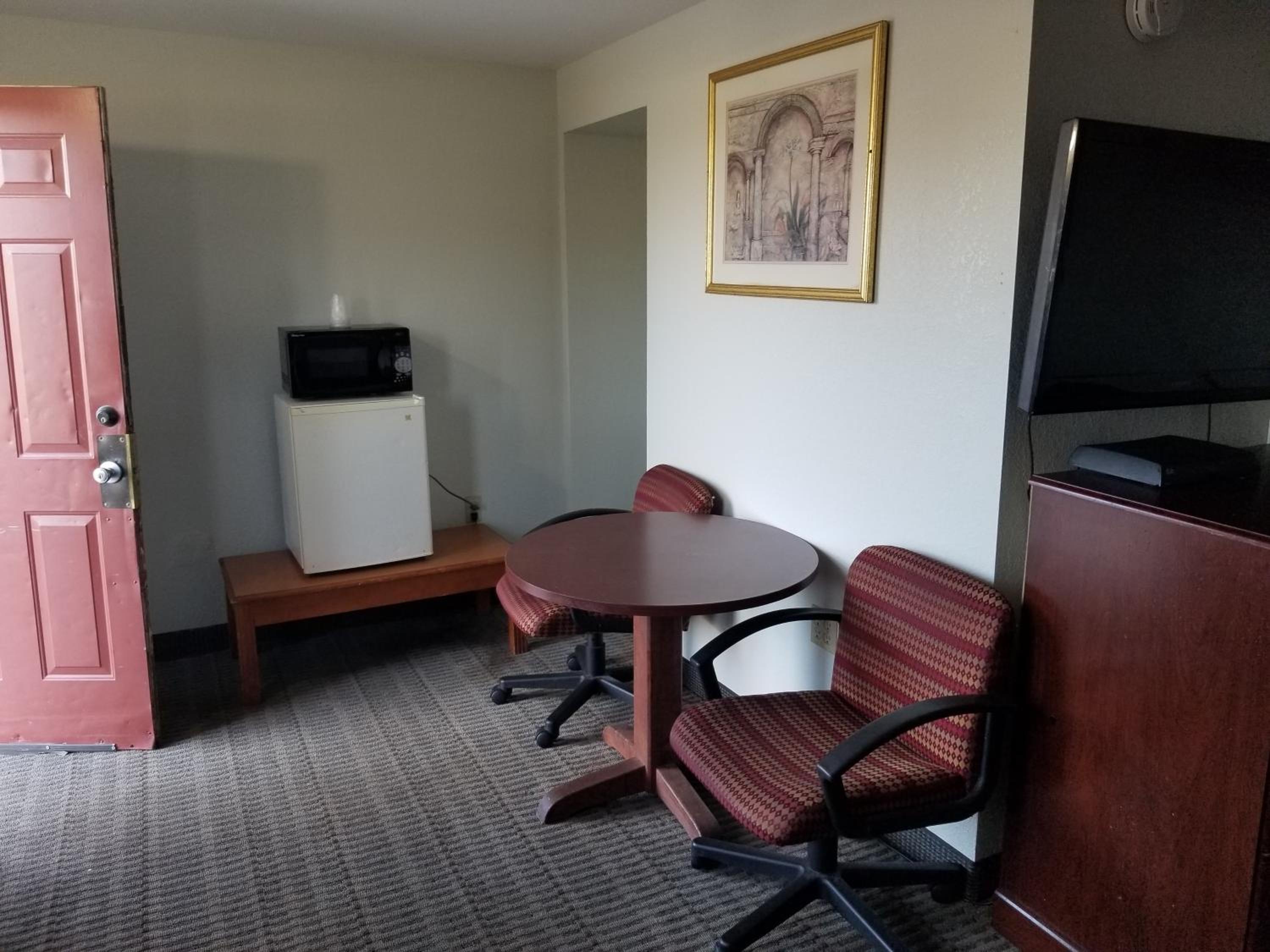 Budget Inn And Suites Eagan view 3