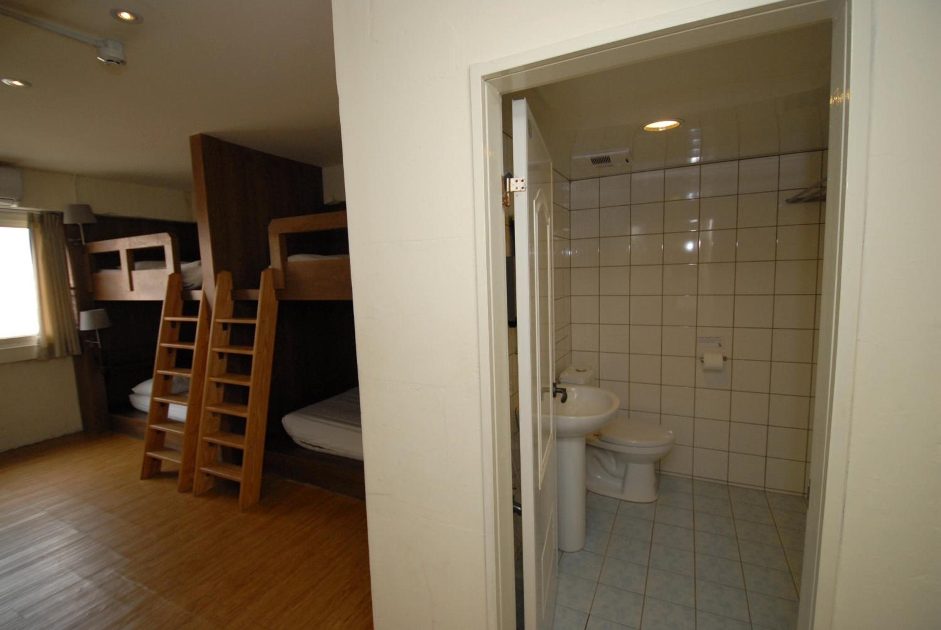 Mr. Lobster’s Secret Den design hostel
