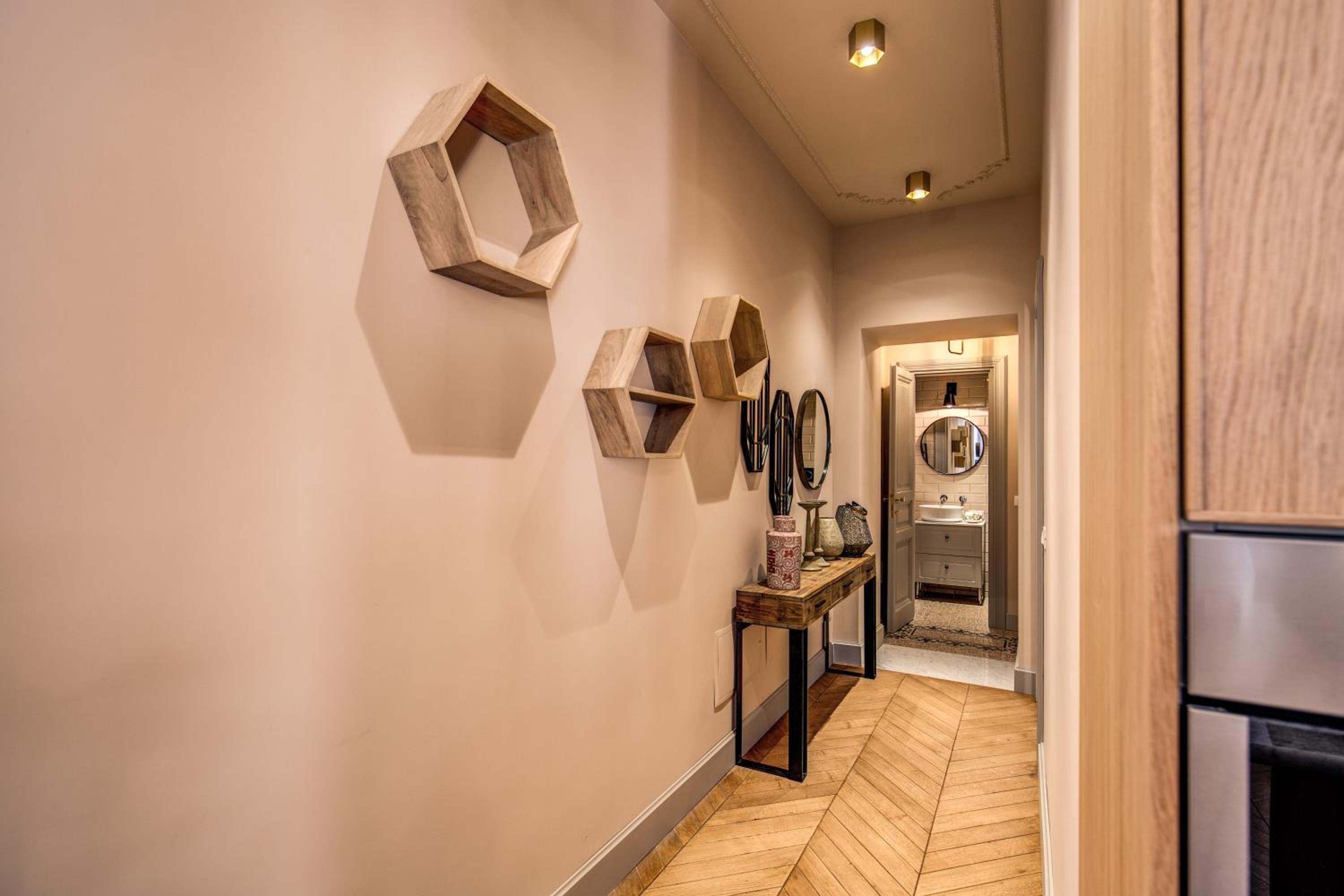 DeCharme apartment with terrace in Monti