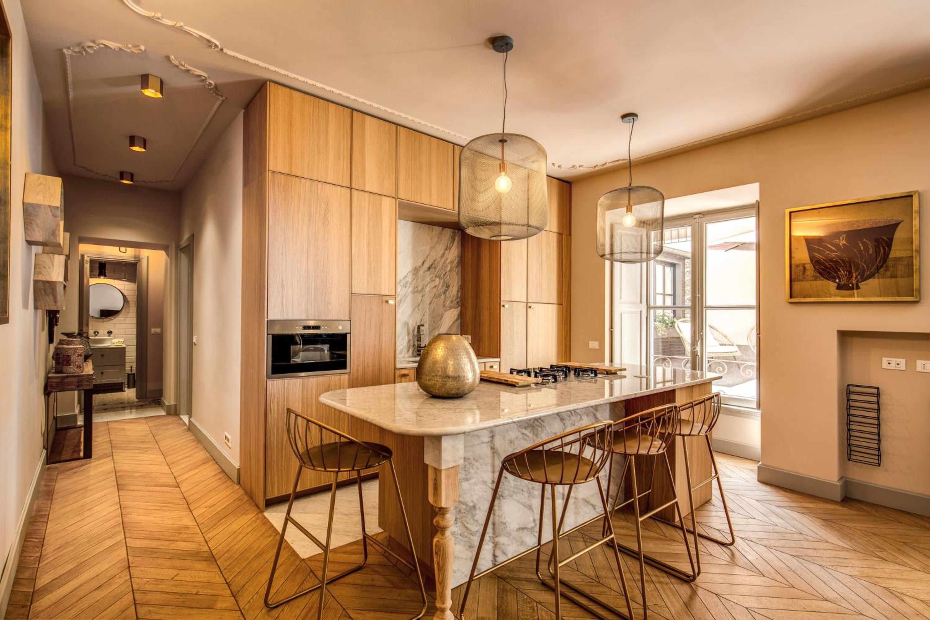 DeCharme apartment with terrace in Monti