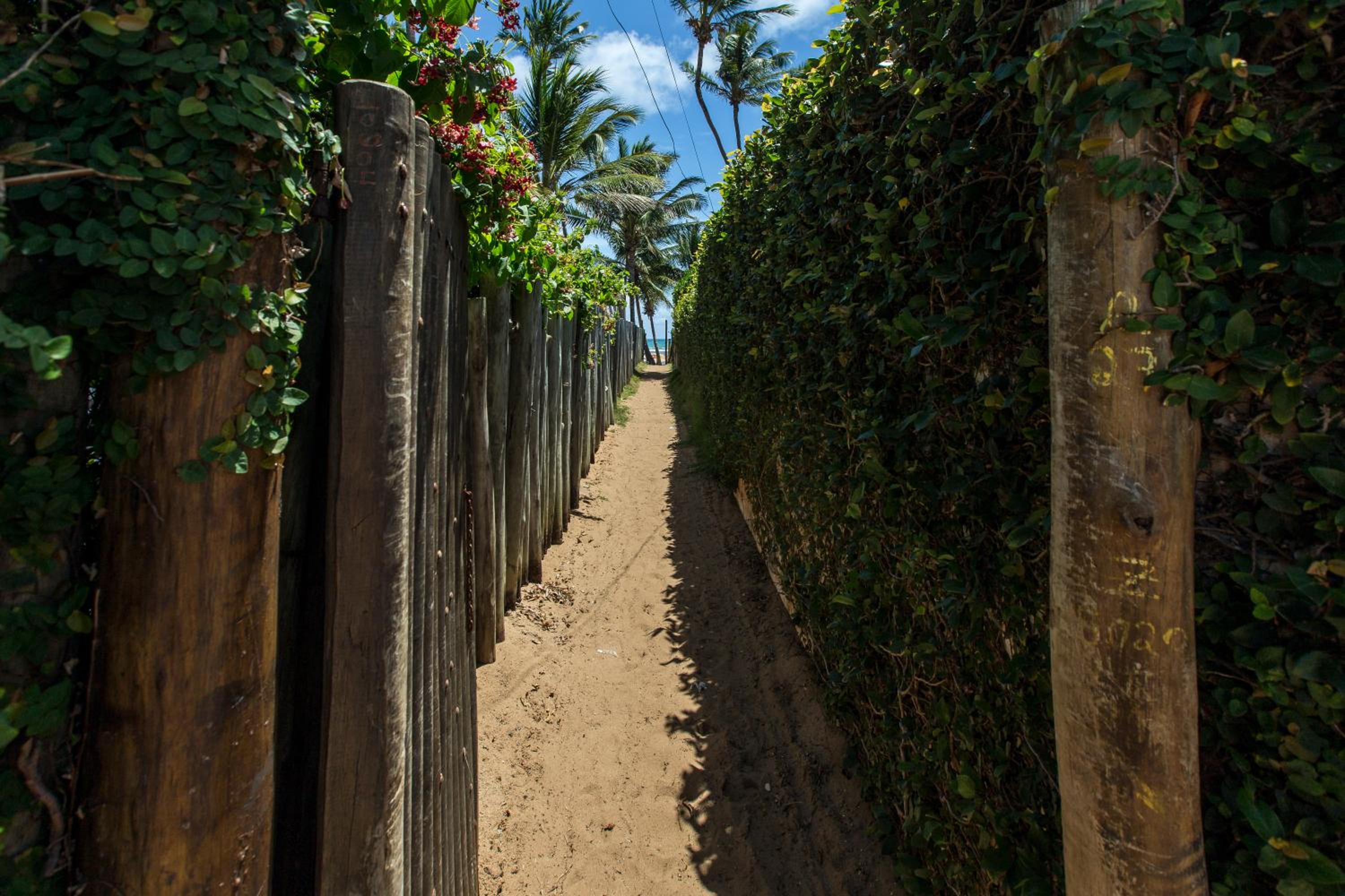 SAPOTI Promoção Imperdível Dias de Semana até agosto 2026 - Detalhes no perfil - 4 Quartos 5mn da praia