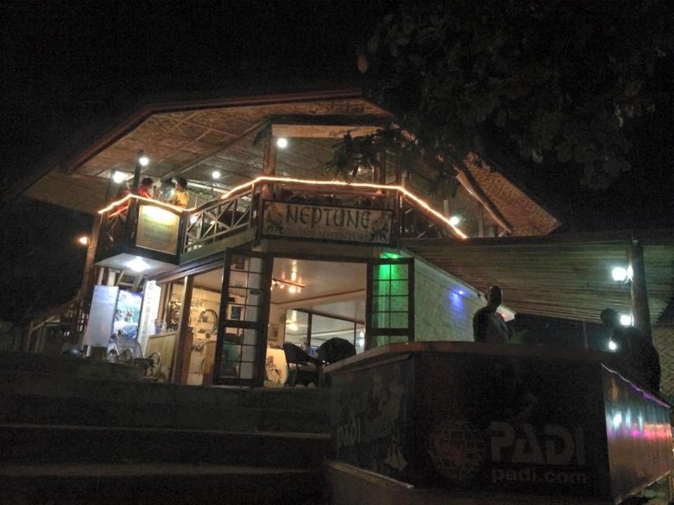 Neptune Diving Resort Moalboal