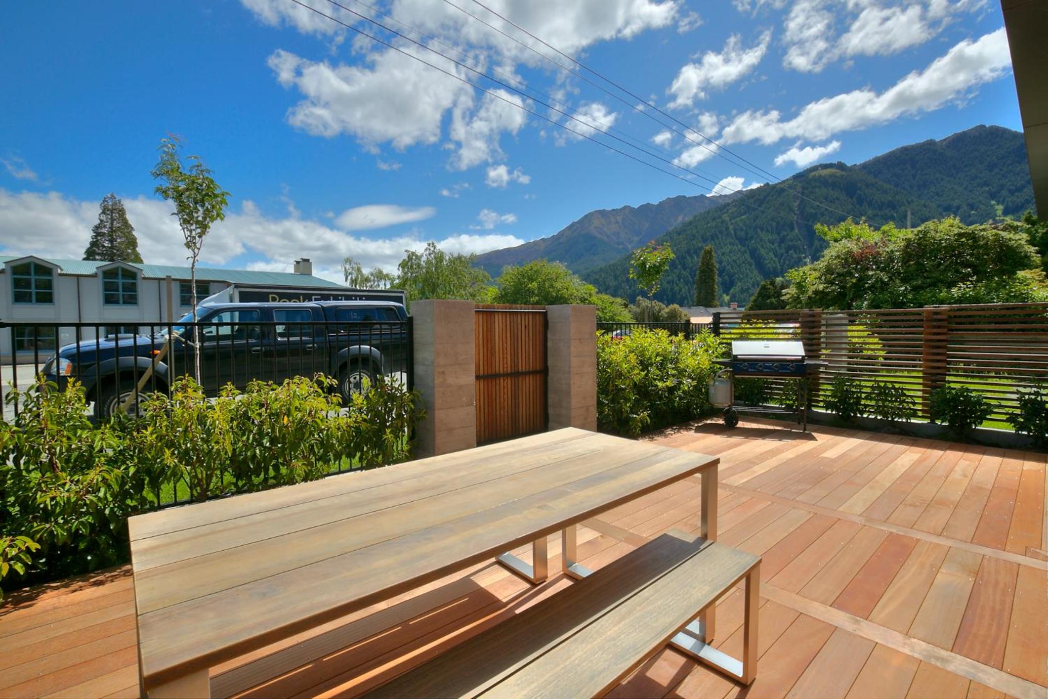 Diamond Luxury Central Queenstown view 5