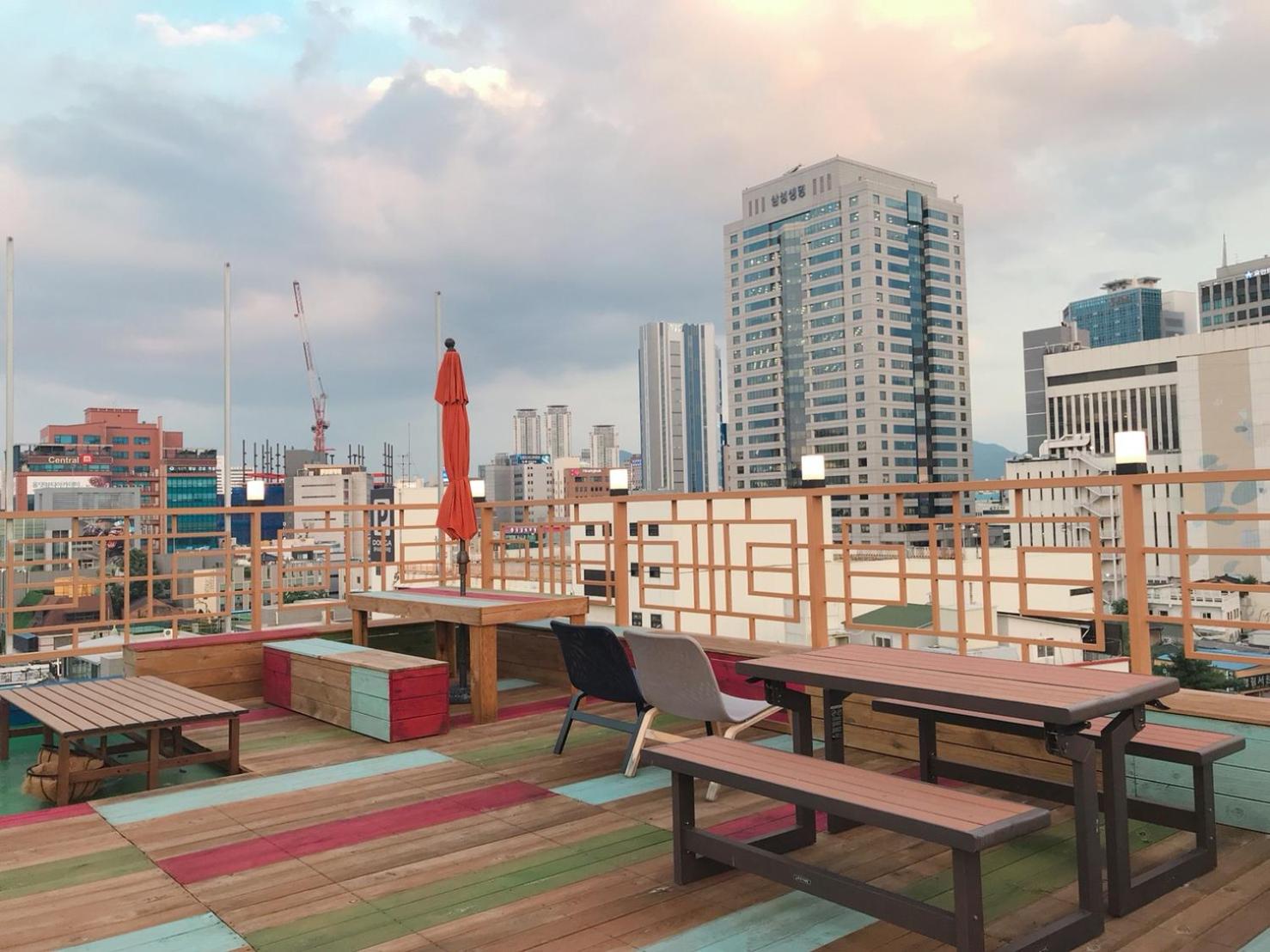 Midtown Hostel 139