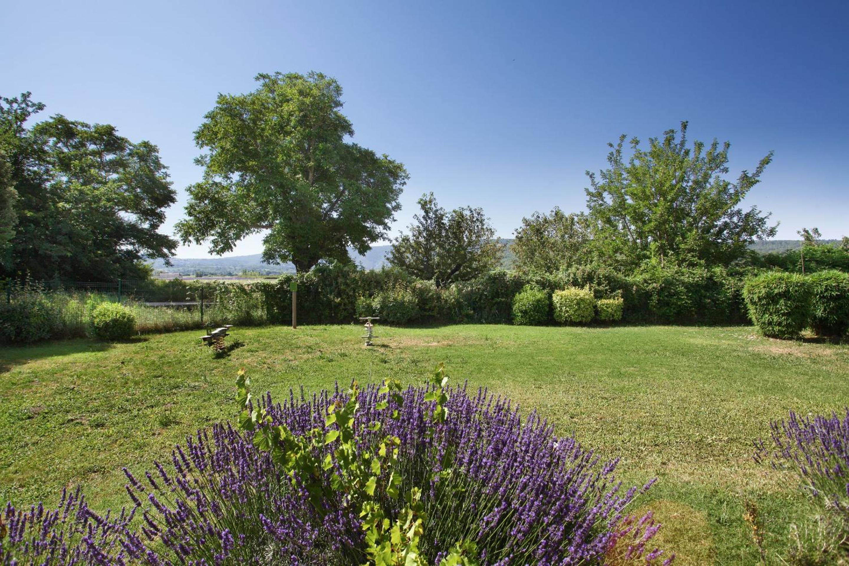 Résidence Odalys Les Soleils du Luberon