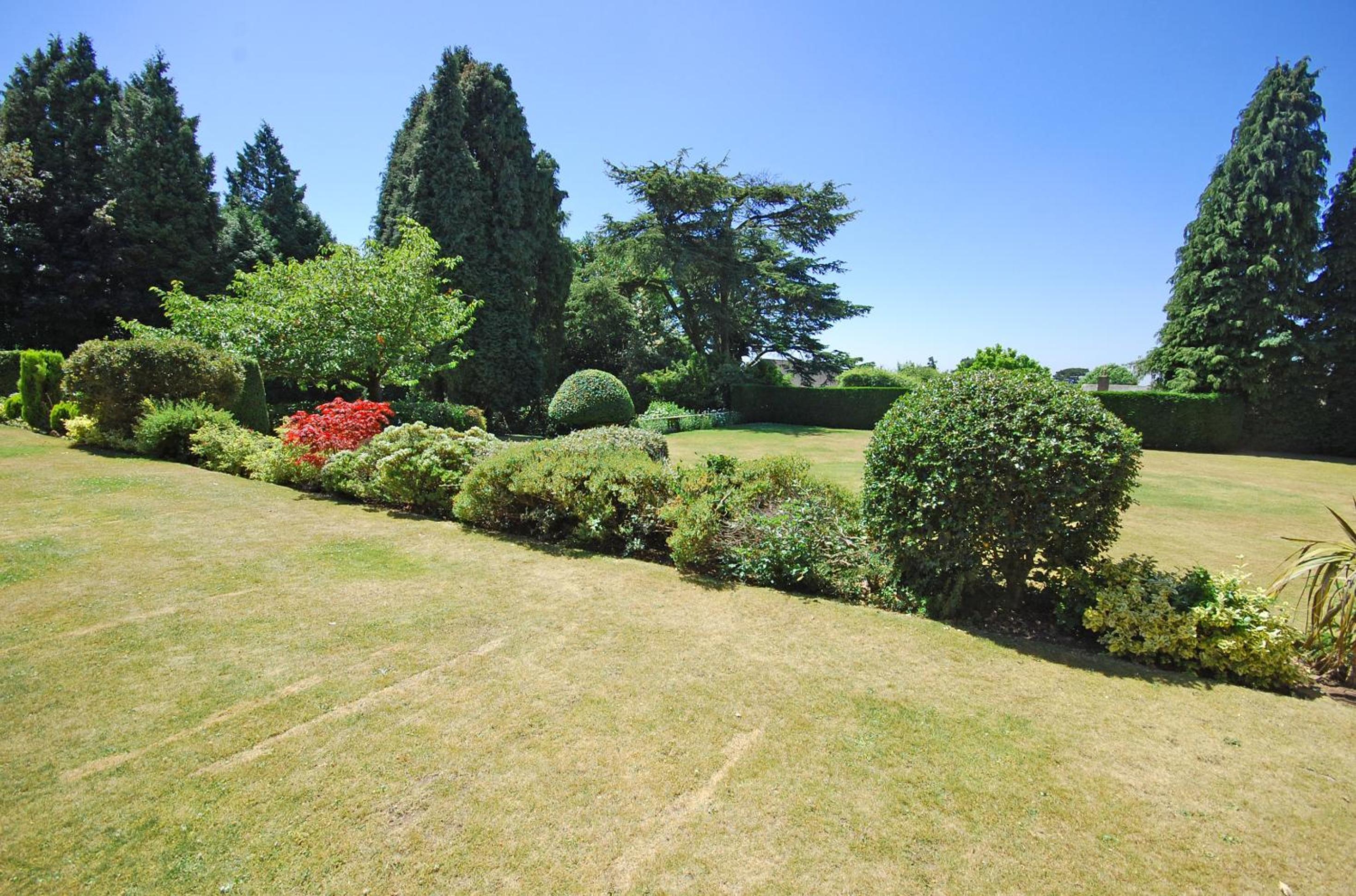 Wolverhampton Vacations - The Mount Country Manor Hotel  Golf Wolverhampton - Property Image 3