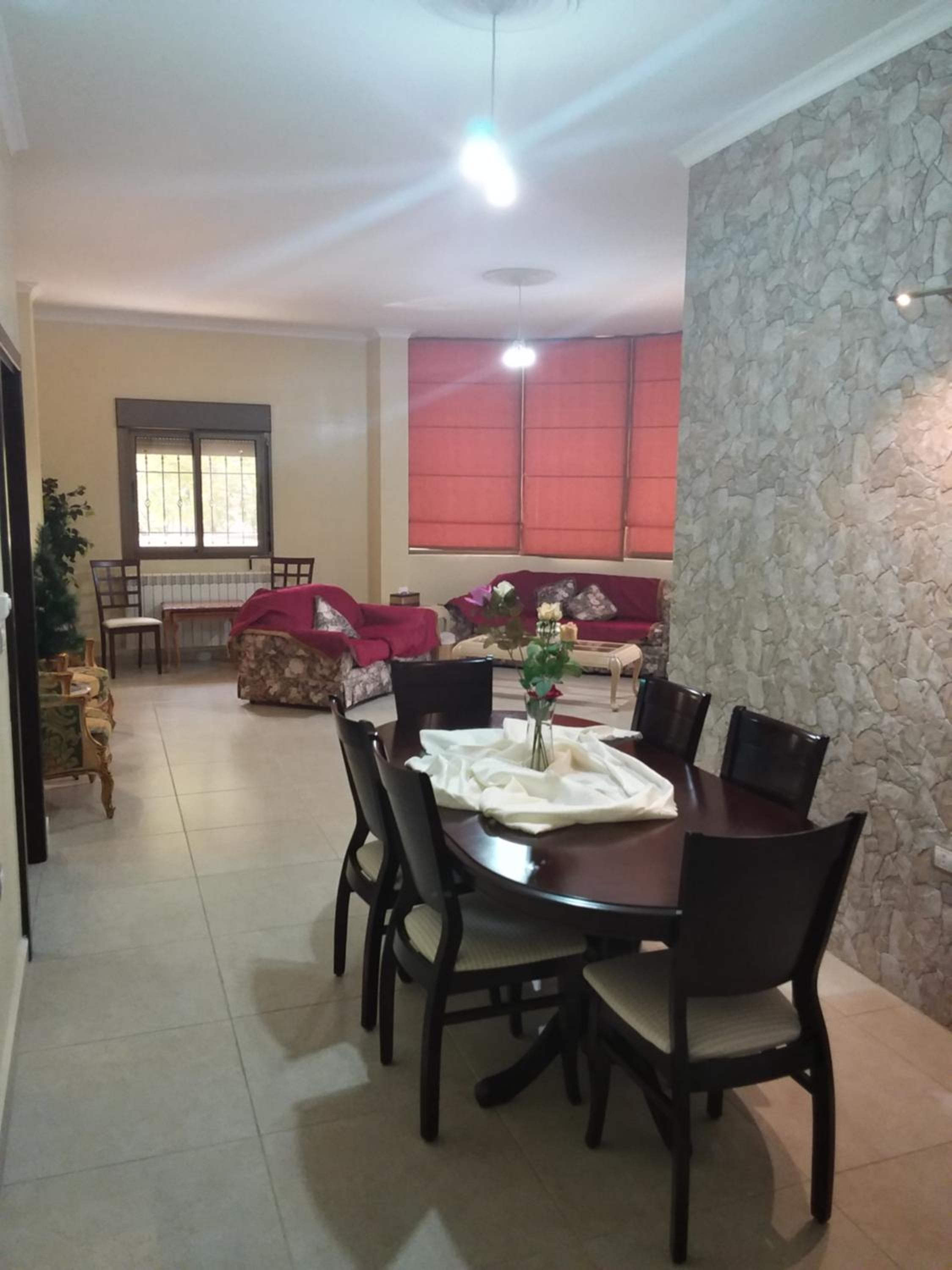 Honey Guesthouse