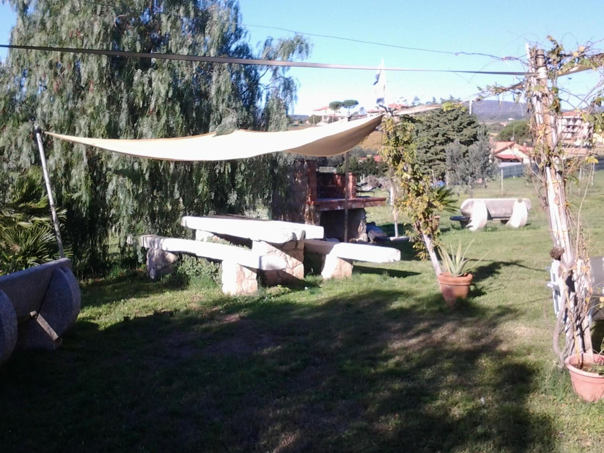 Photo 33