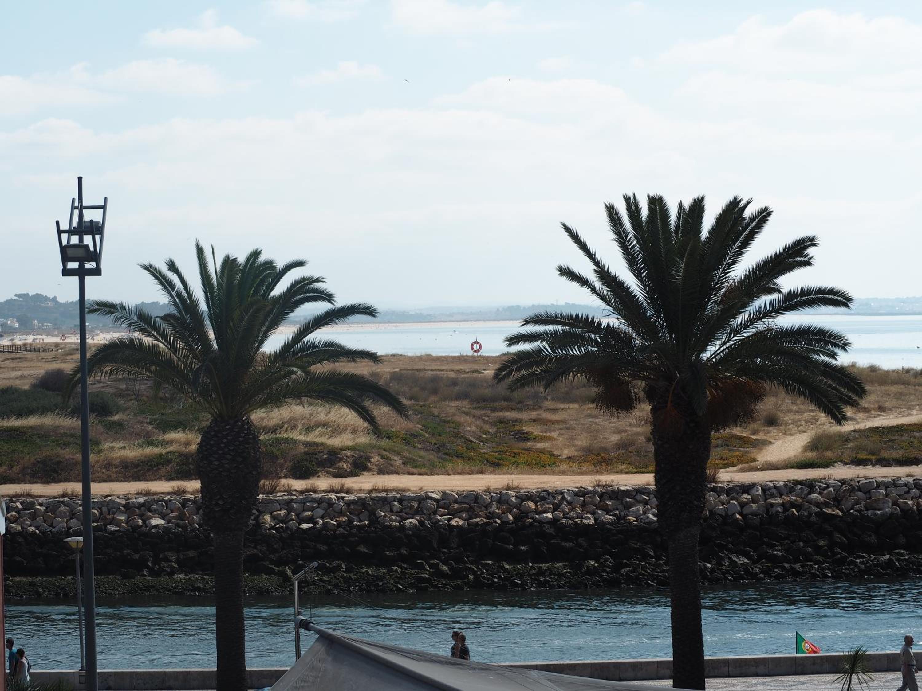Ema's Beach and Nightlife House view 3