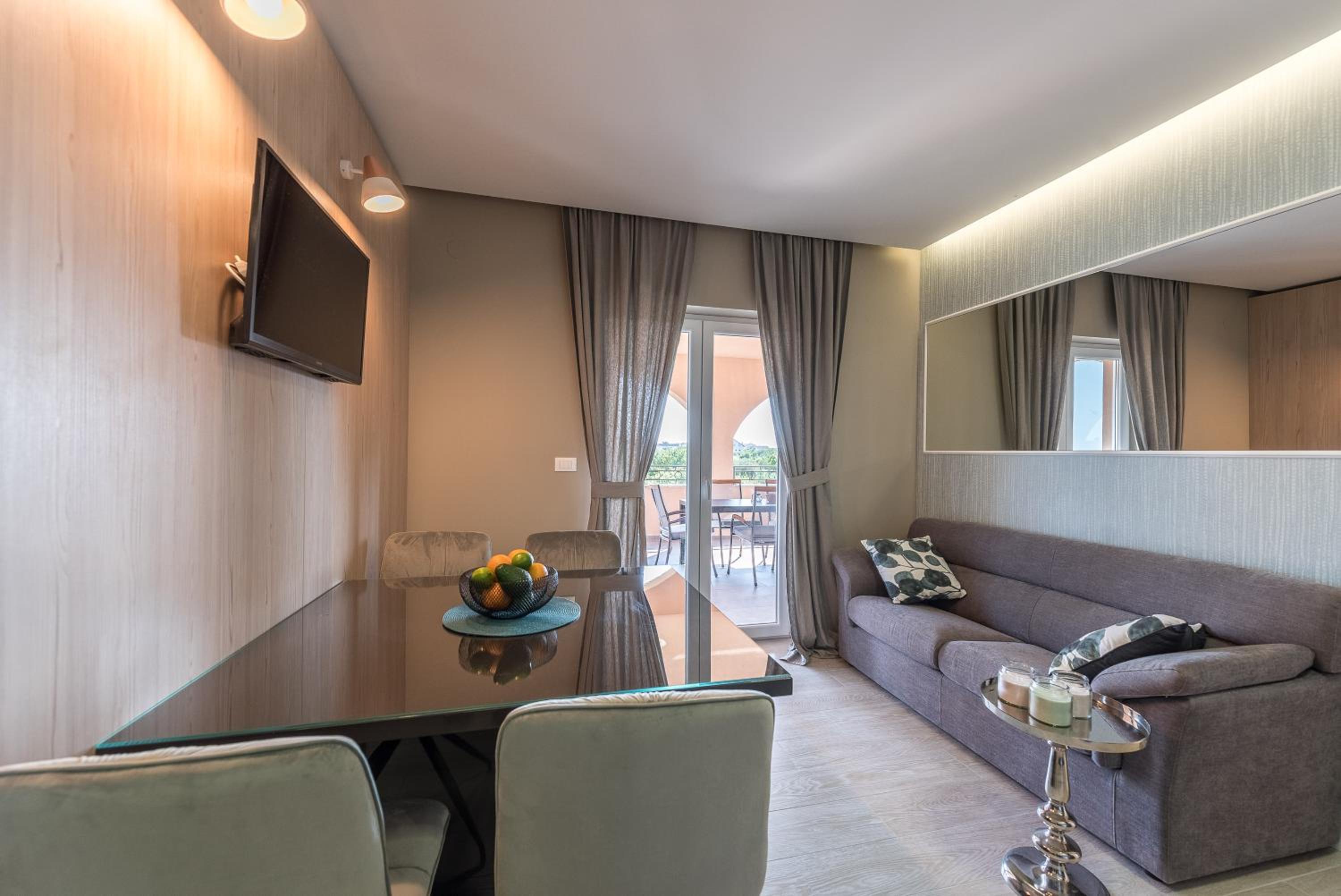 Luxury Apartments Garden