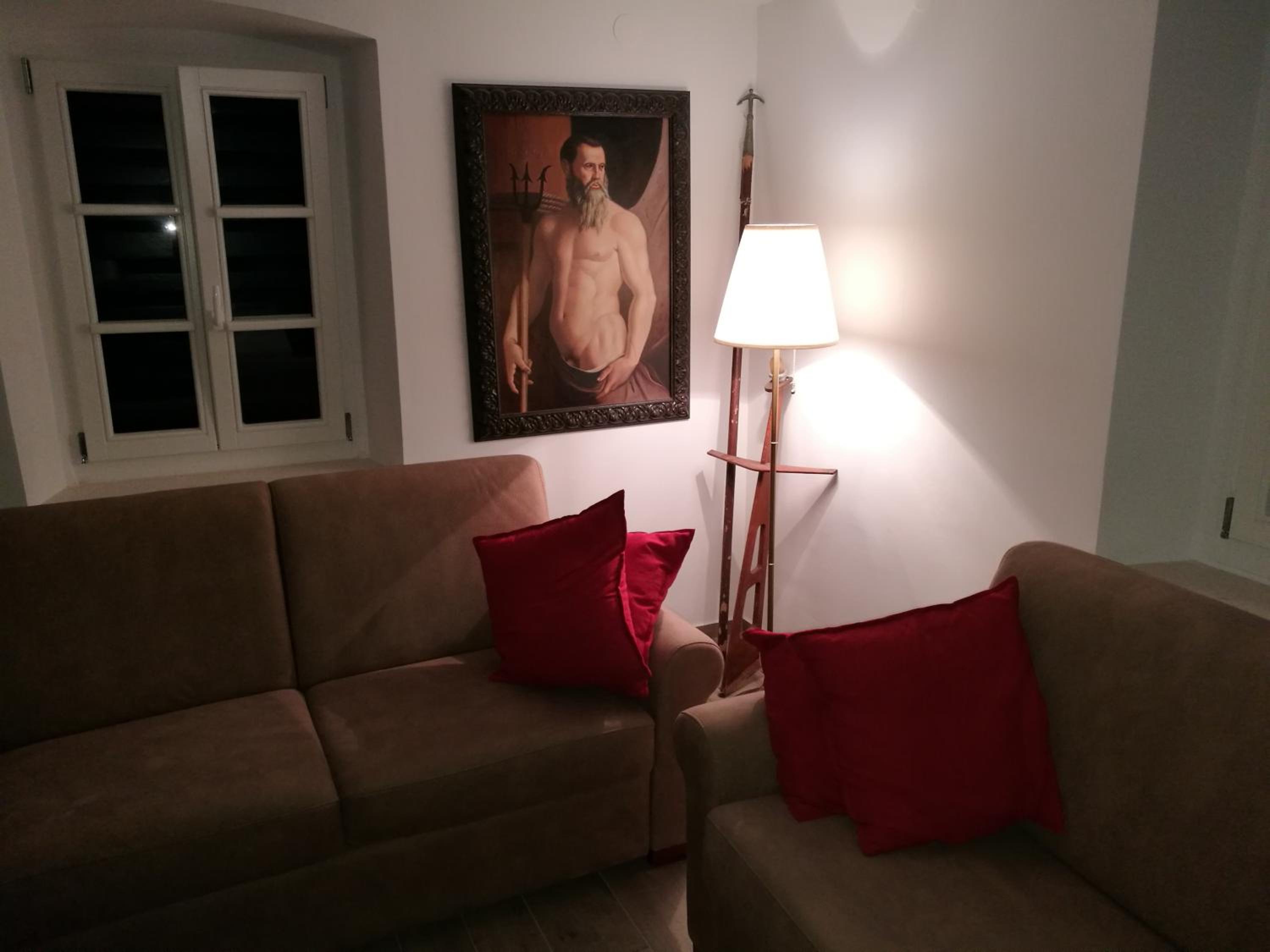Photo 46