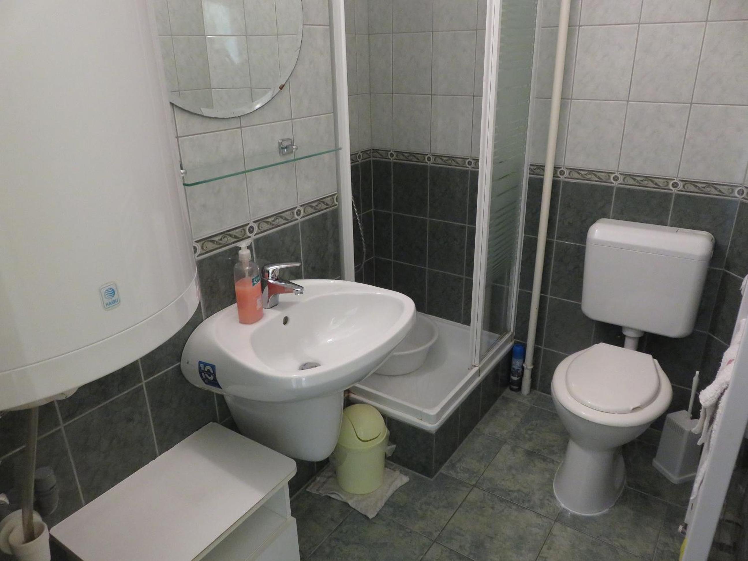 Photo 47