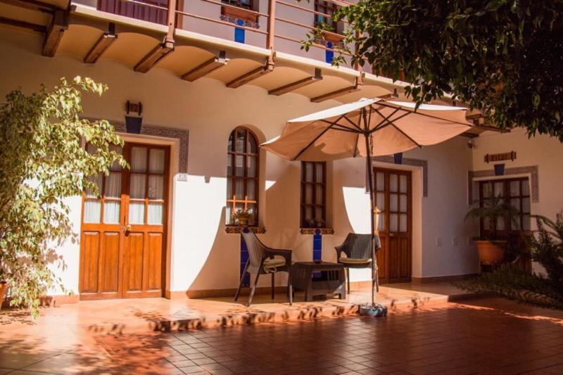 La Escondida Hostal