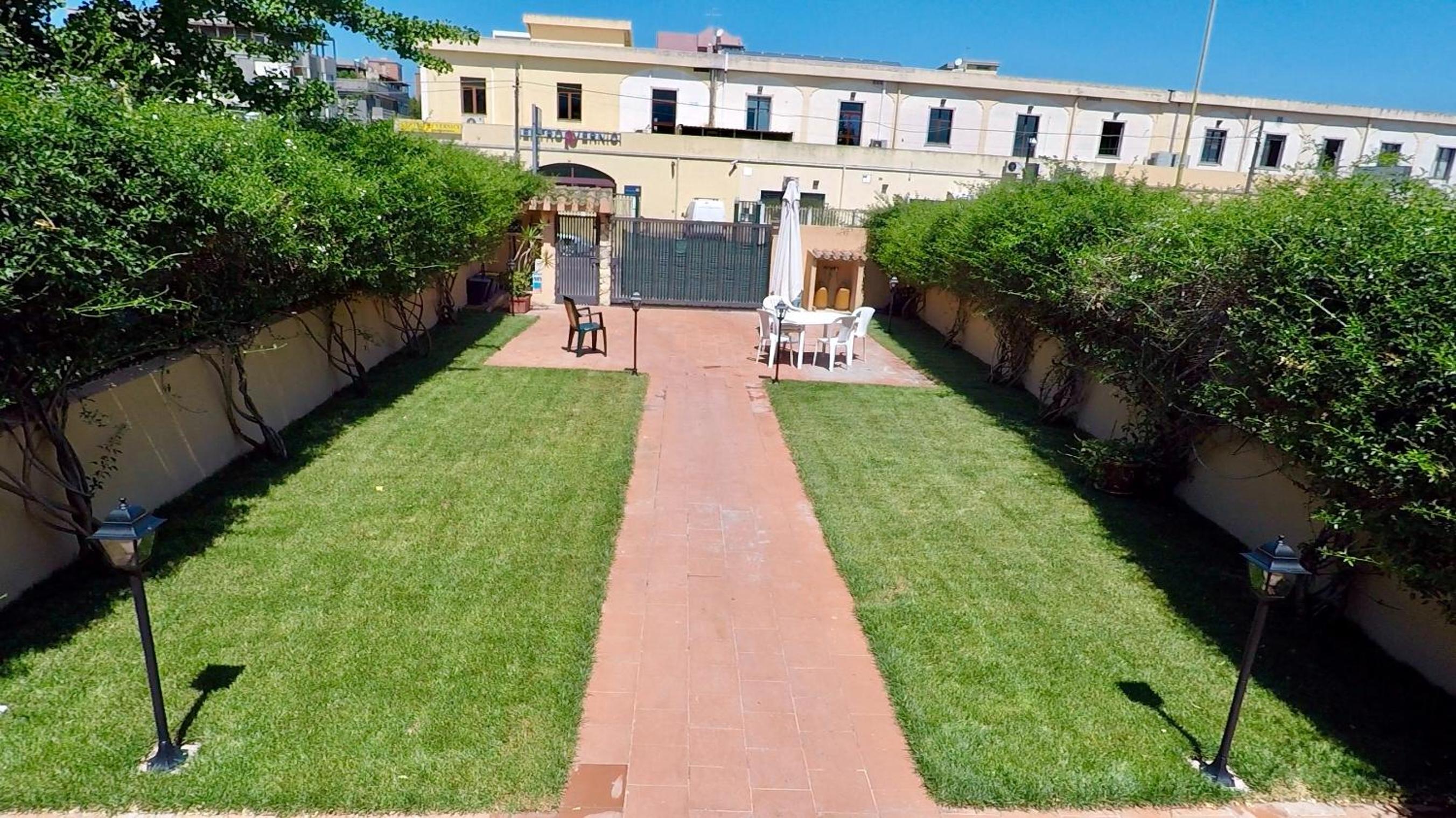 La Villa 3 Apartments view 4
