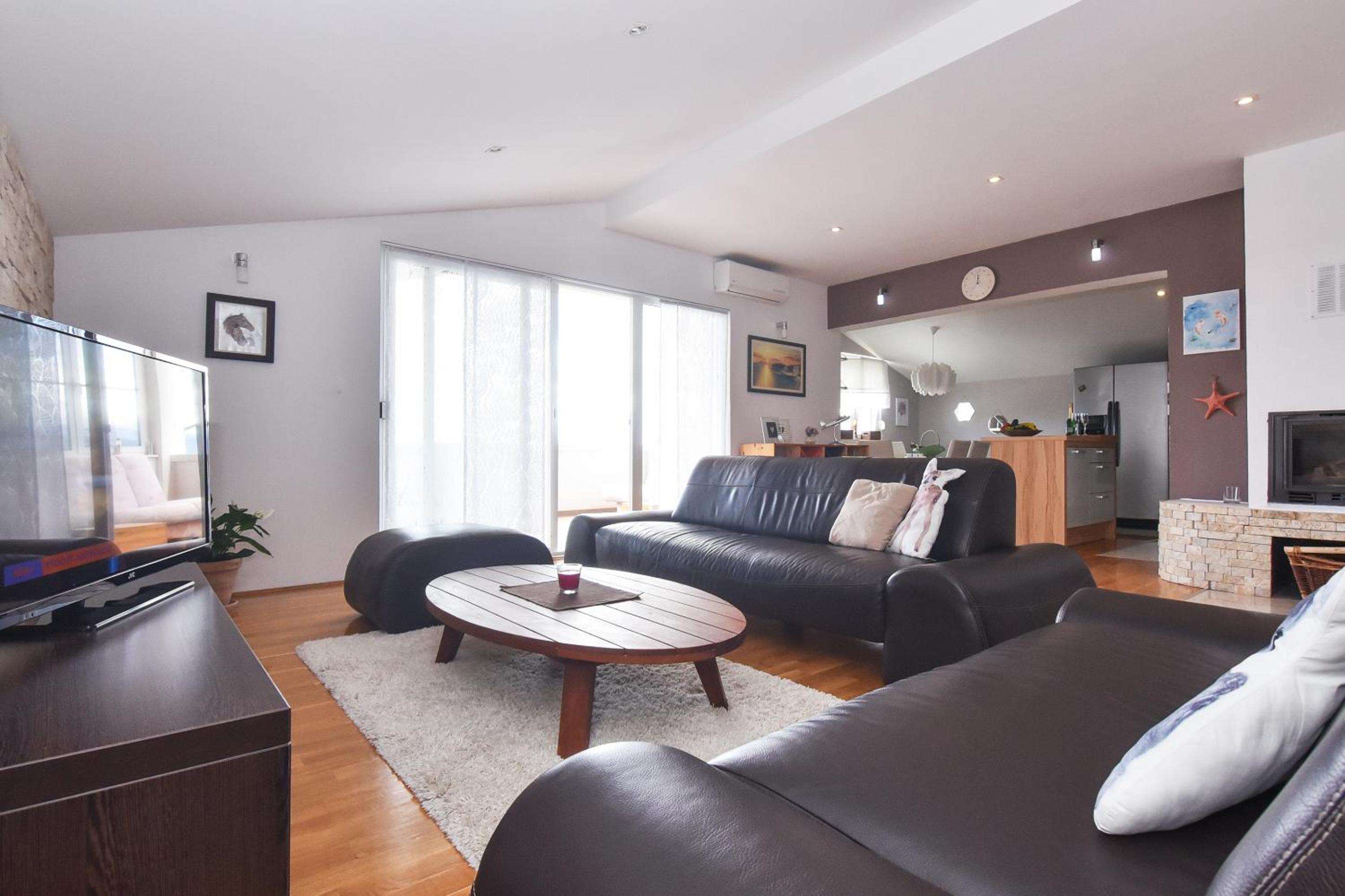 Apartment Larisa view 4