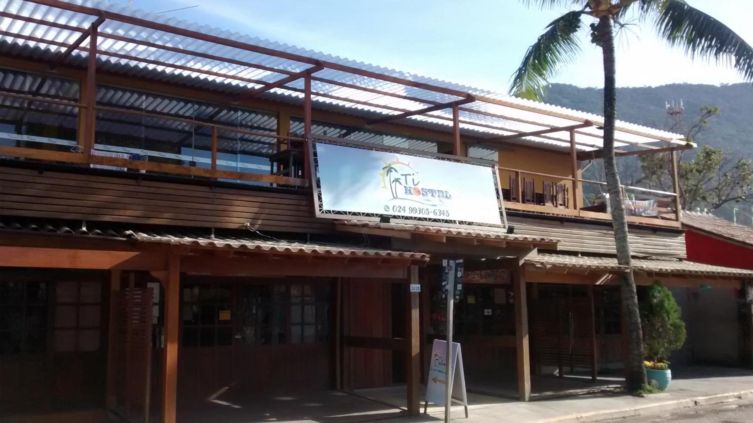 Ti Hostel Trindade Hospeda view 3
