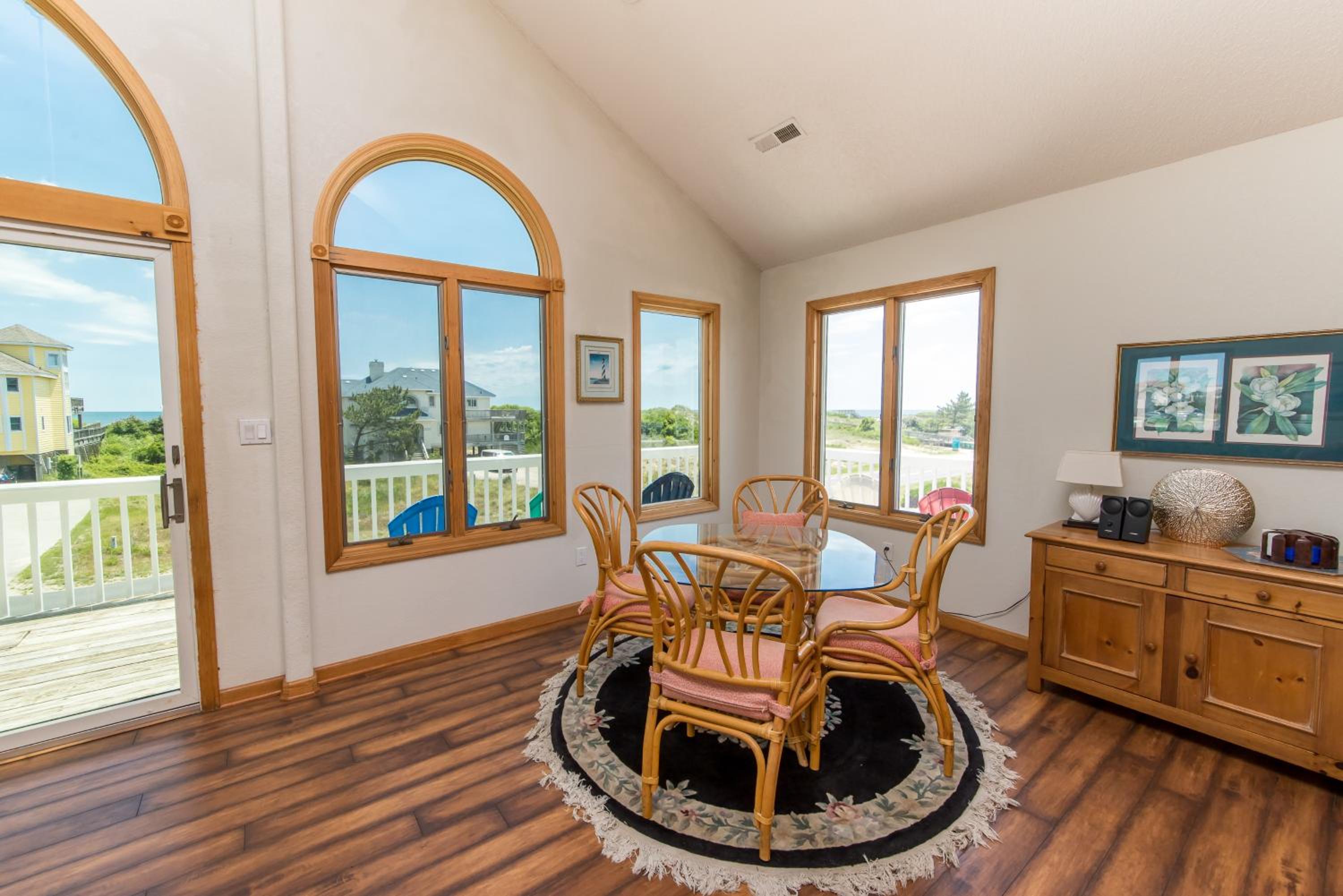 Carolina Moon - Corolla, Whalehead, 50 Yards to Beach, Ocean View, Hot Tub, Fireplace, Pets OK view 5
