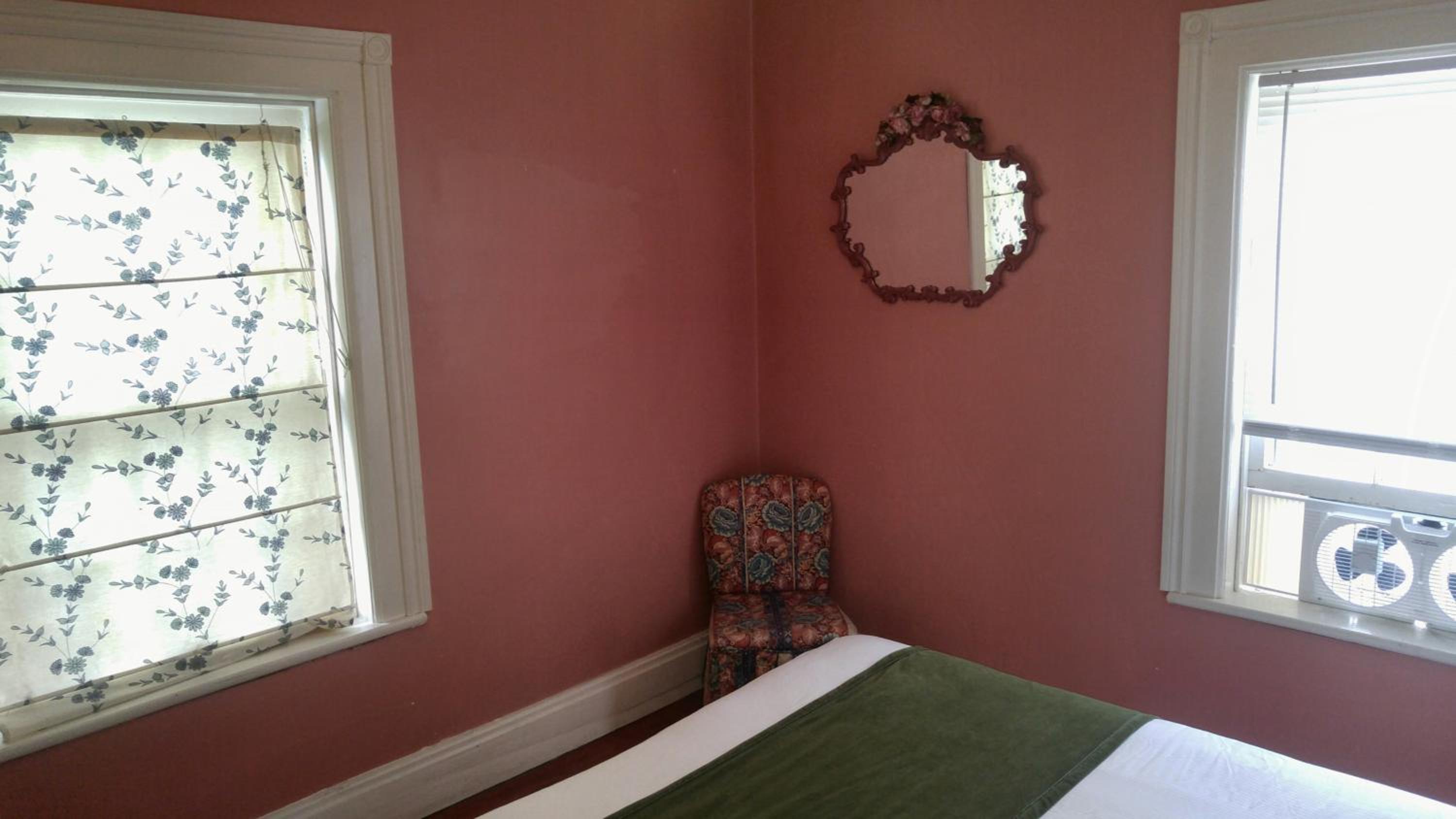 Port Albert Inn