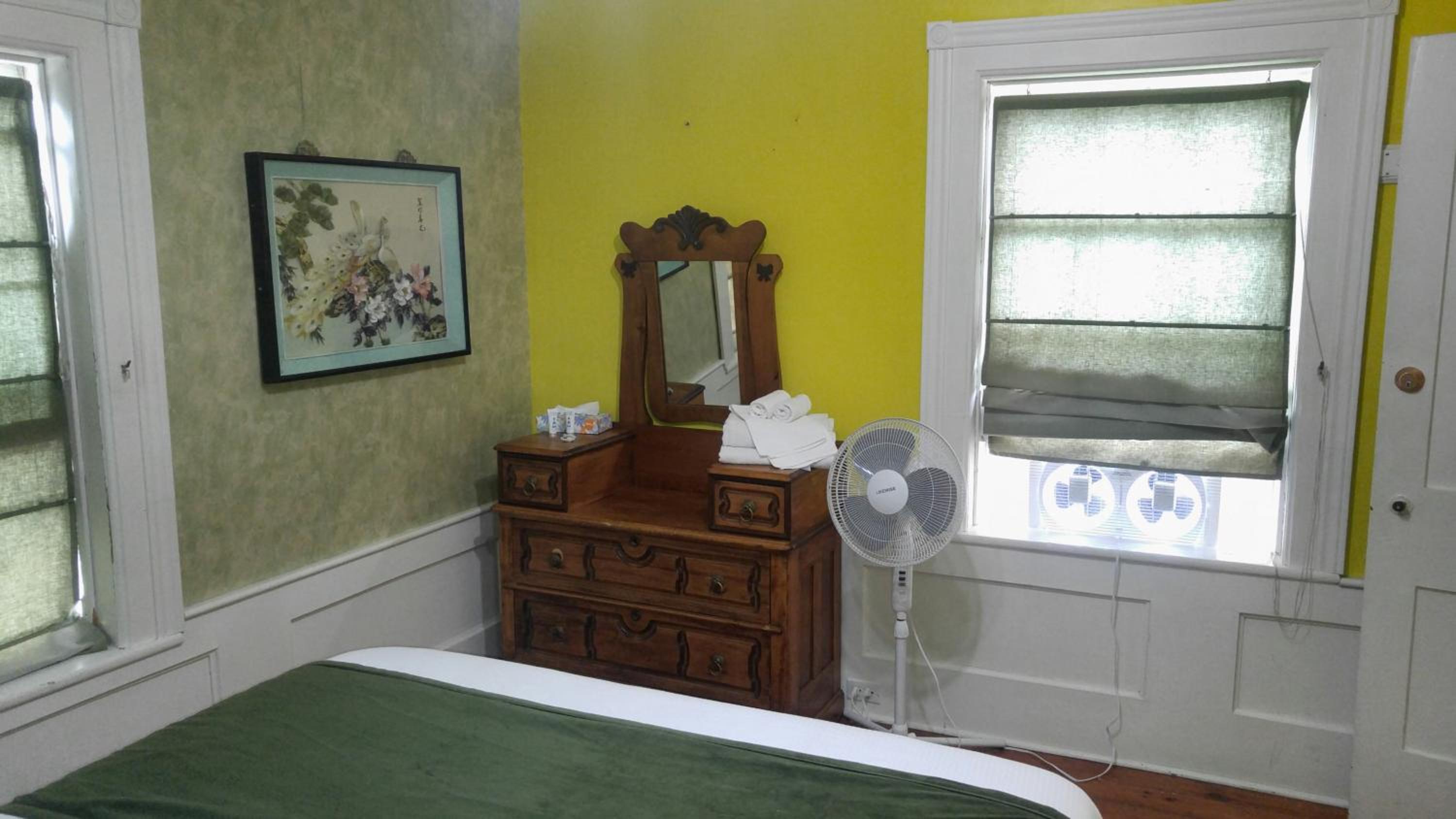 Port Albert Inn