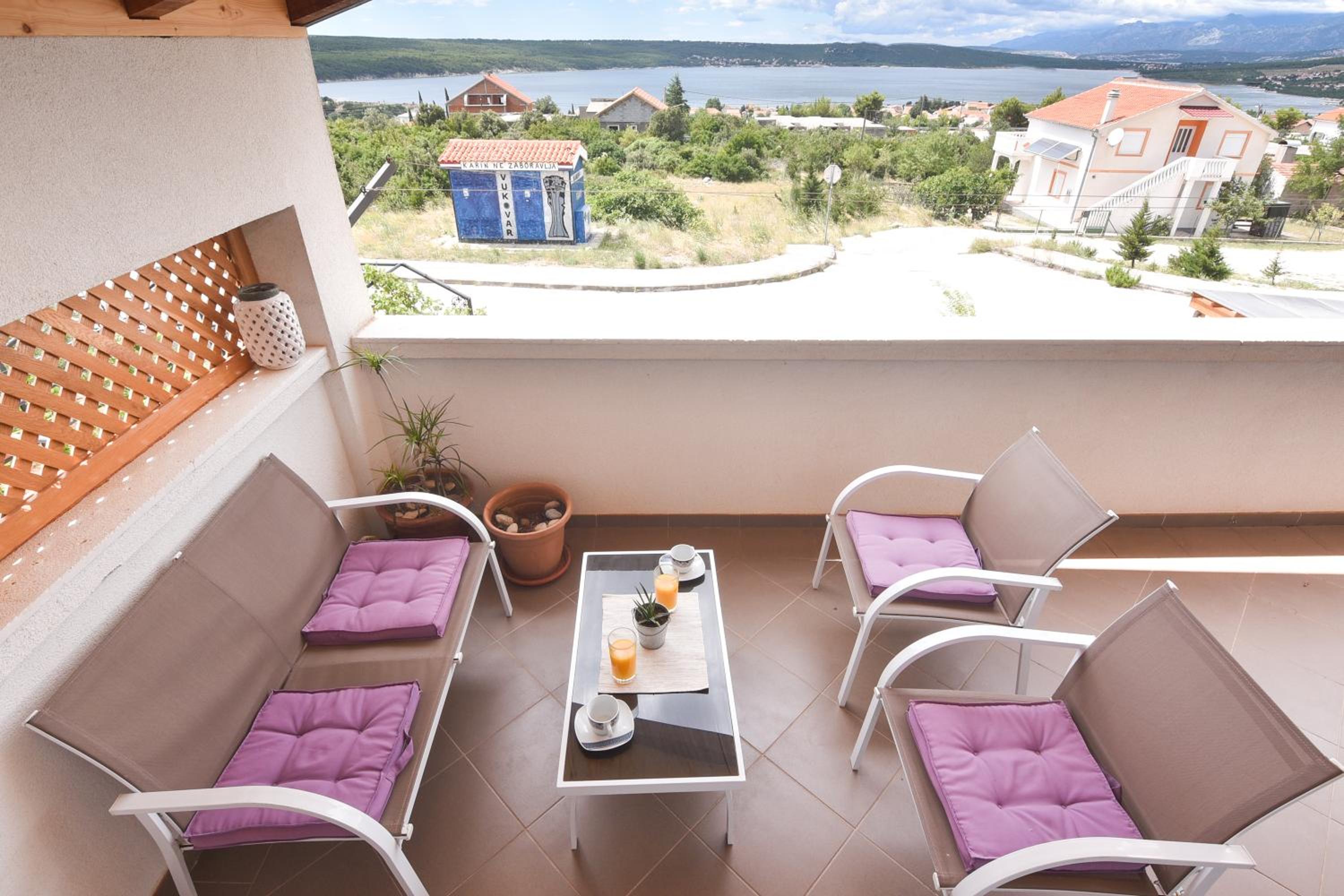 Apartment Larisa view 3