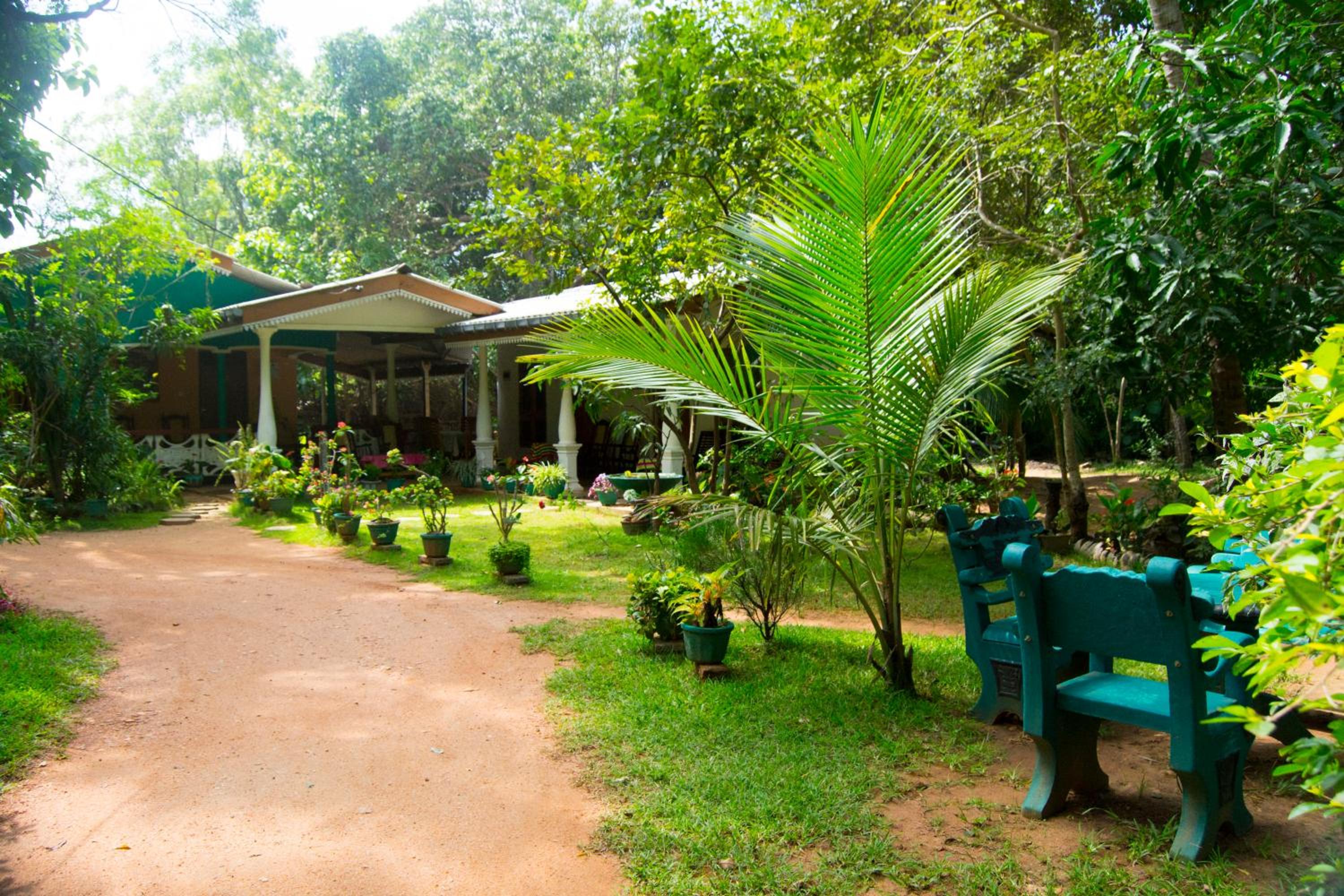 Sigiri Lodge