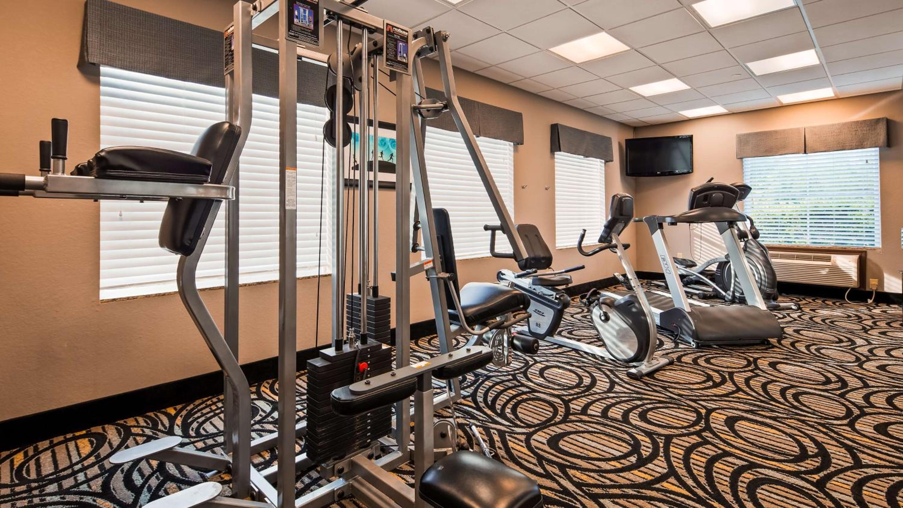 Best Western Plus Kenedy Inn