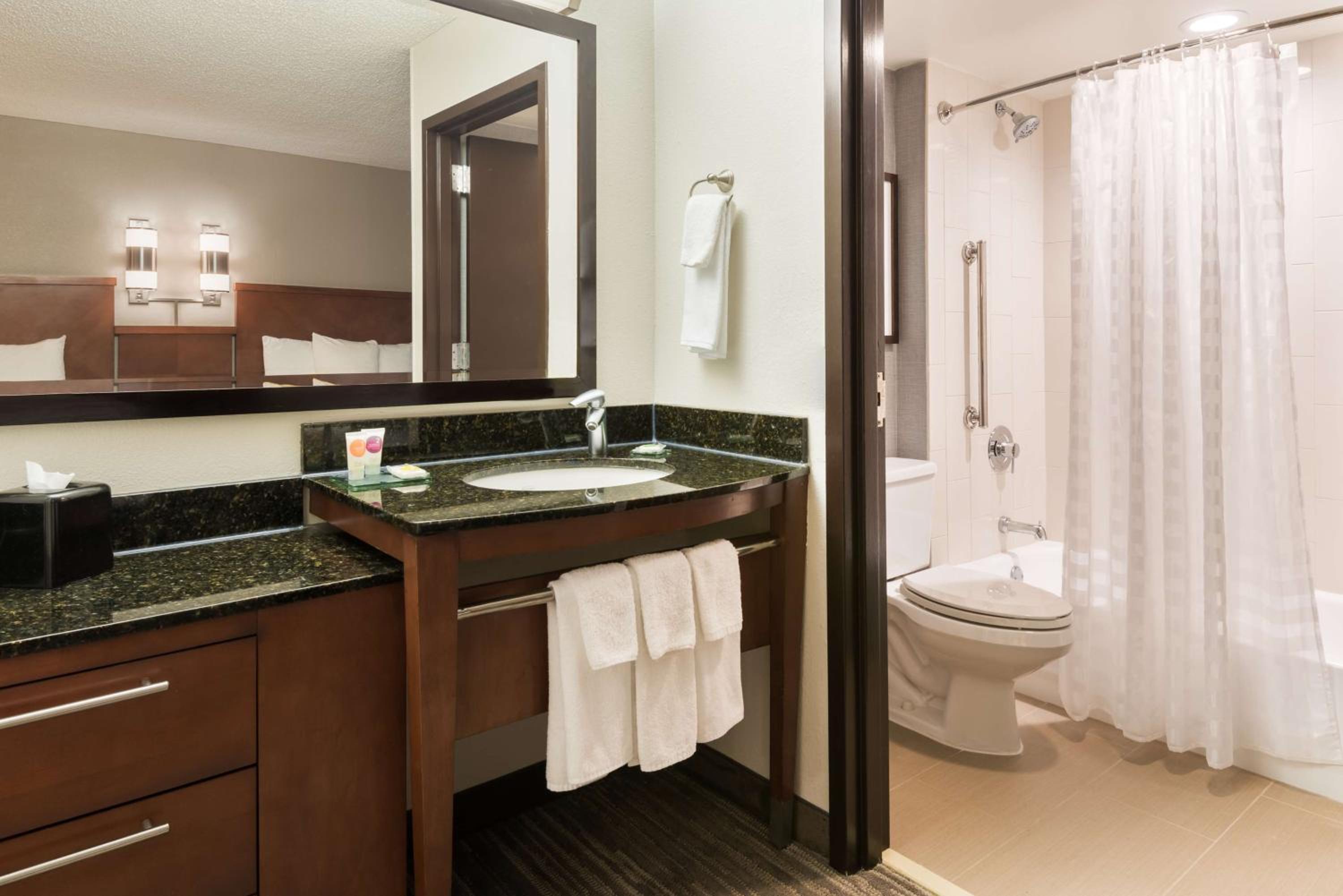 Hyatt Place Ft. Lauderdale/Plantation - Property Image 6