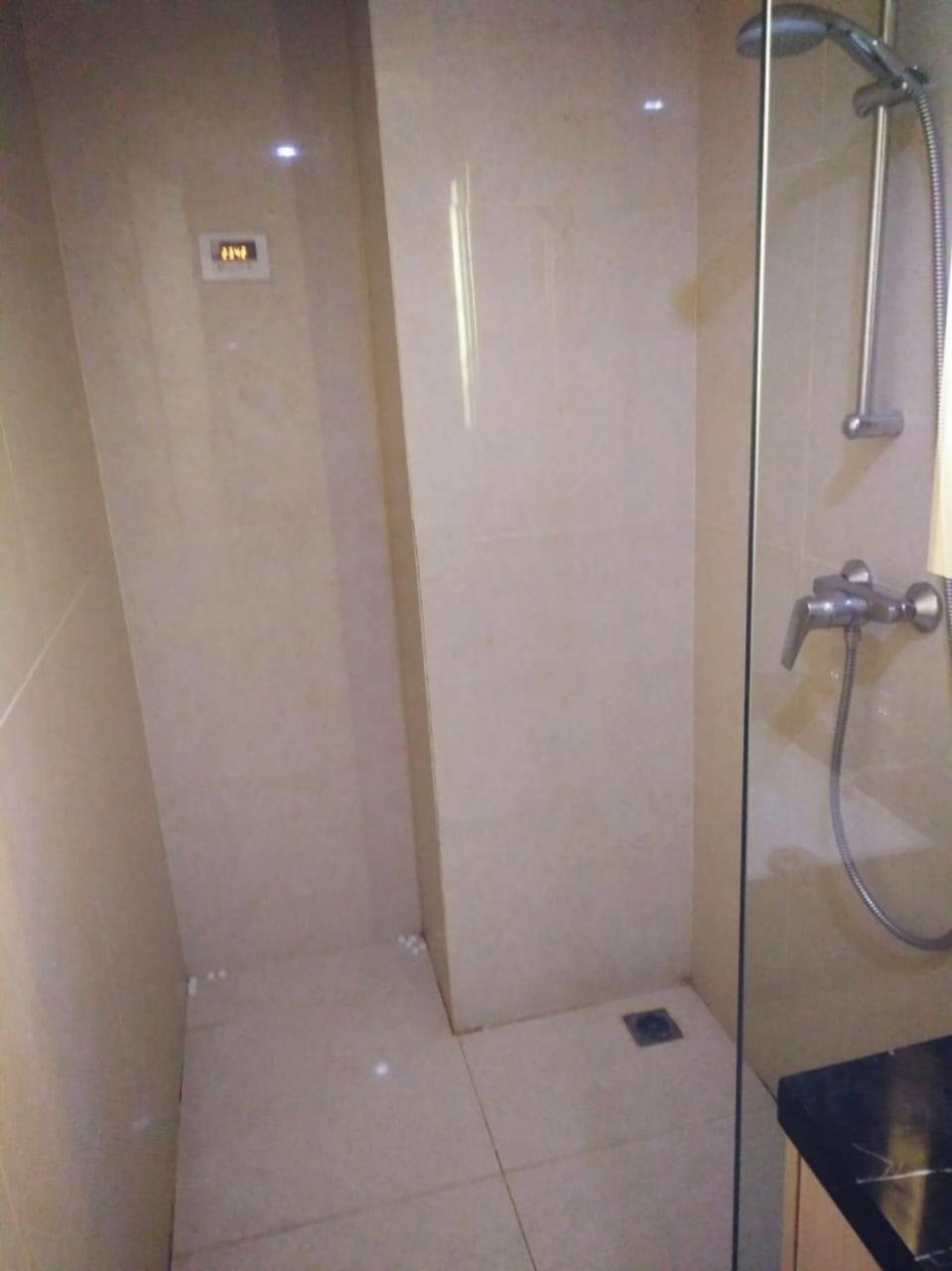 RedDoorz Near Gajah Mada Street Semarang, 三宝垄 - 24