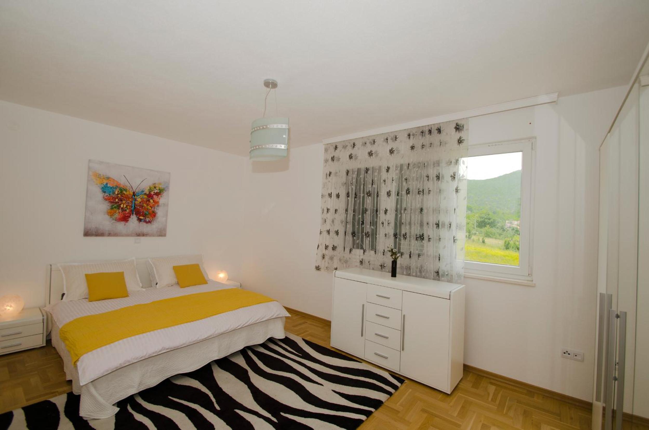Rooms Leda view 4