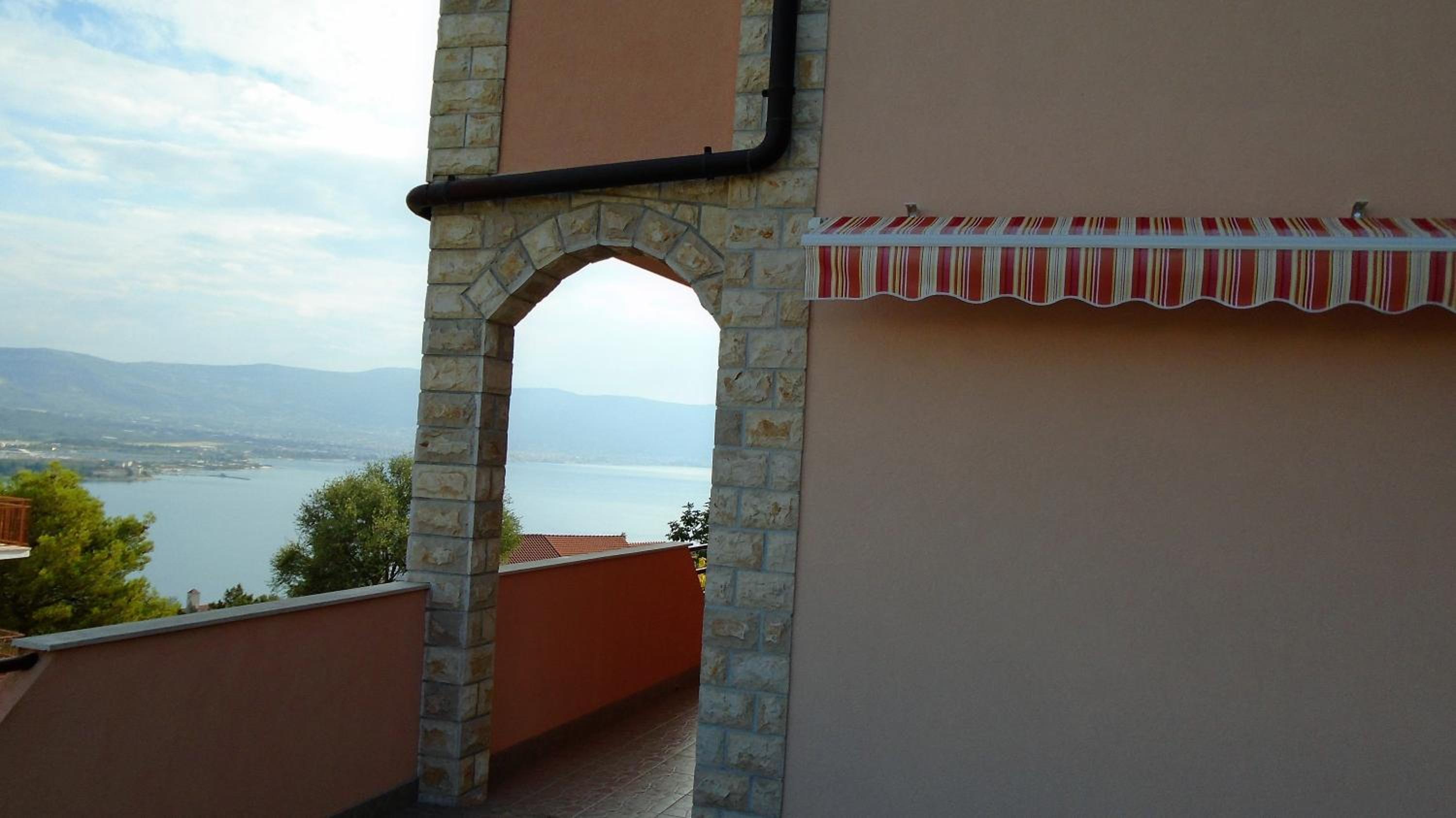 Apartmani A.Teskera view 2