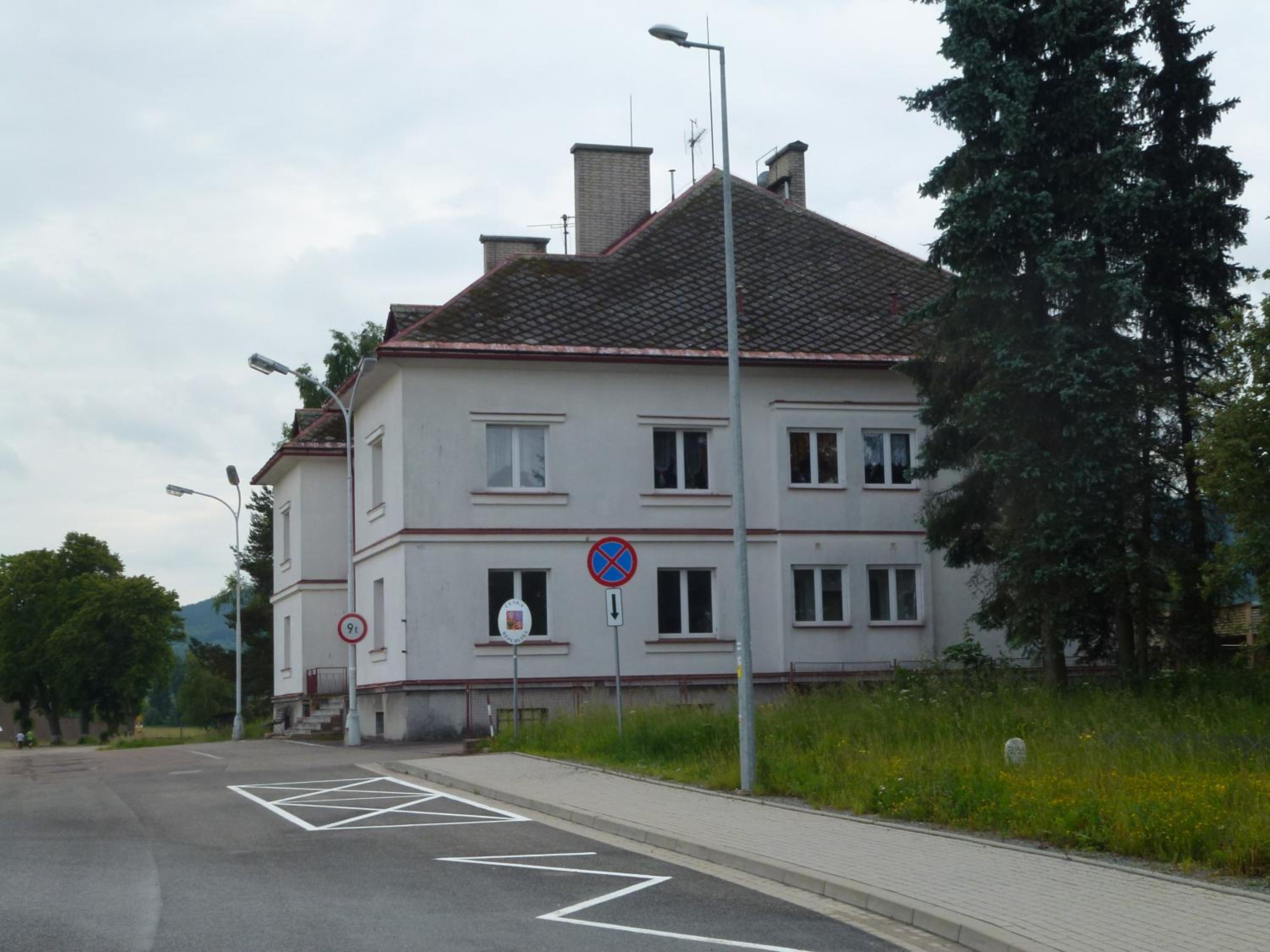 Photo 51