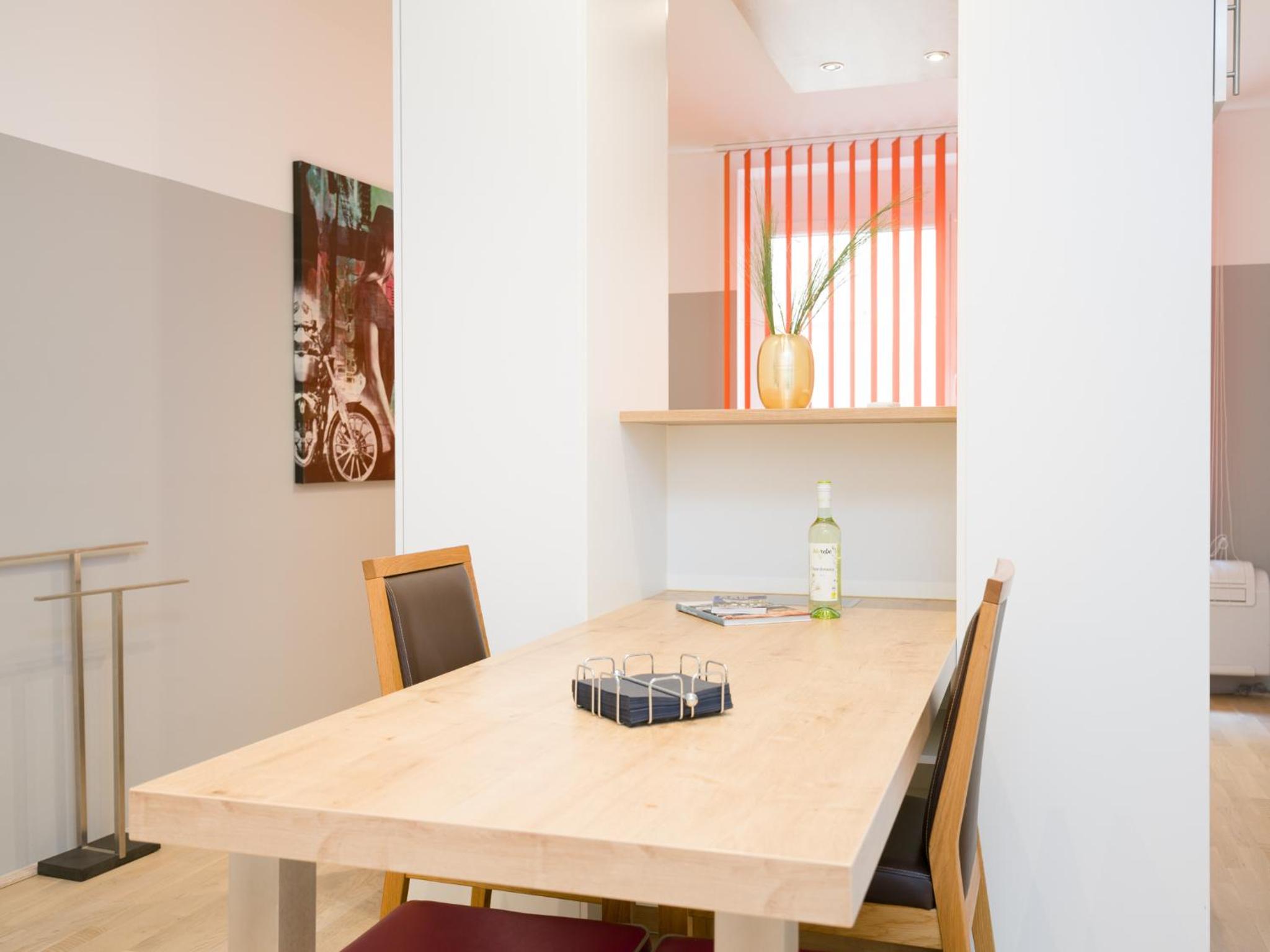 Christian Apartments Oper - contactless check in