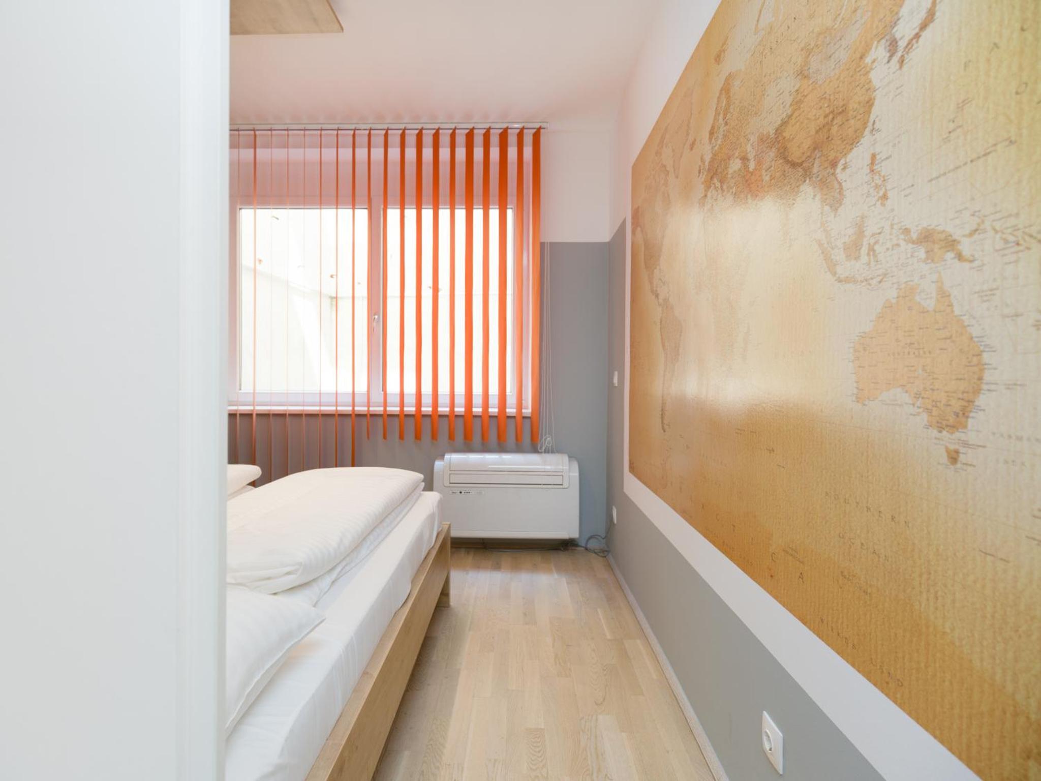 Christian Apartments Oper - contactless check in