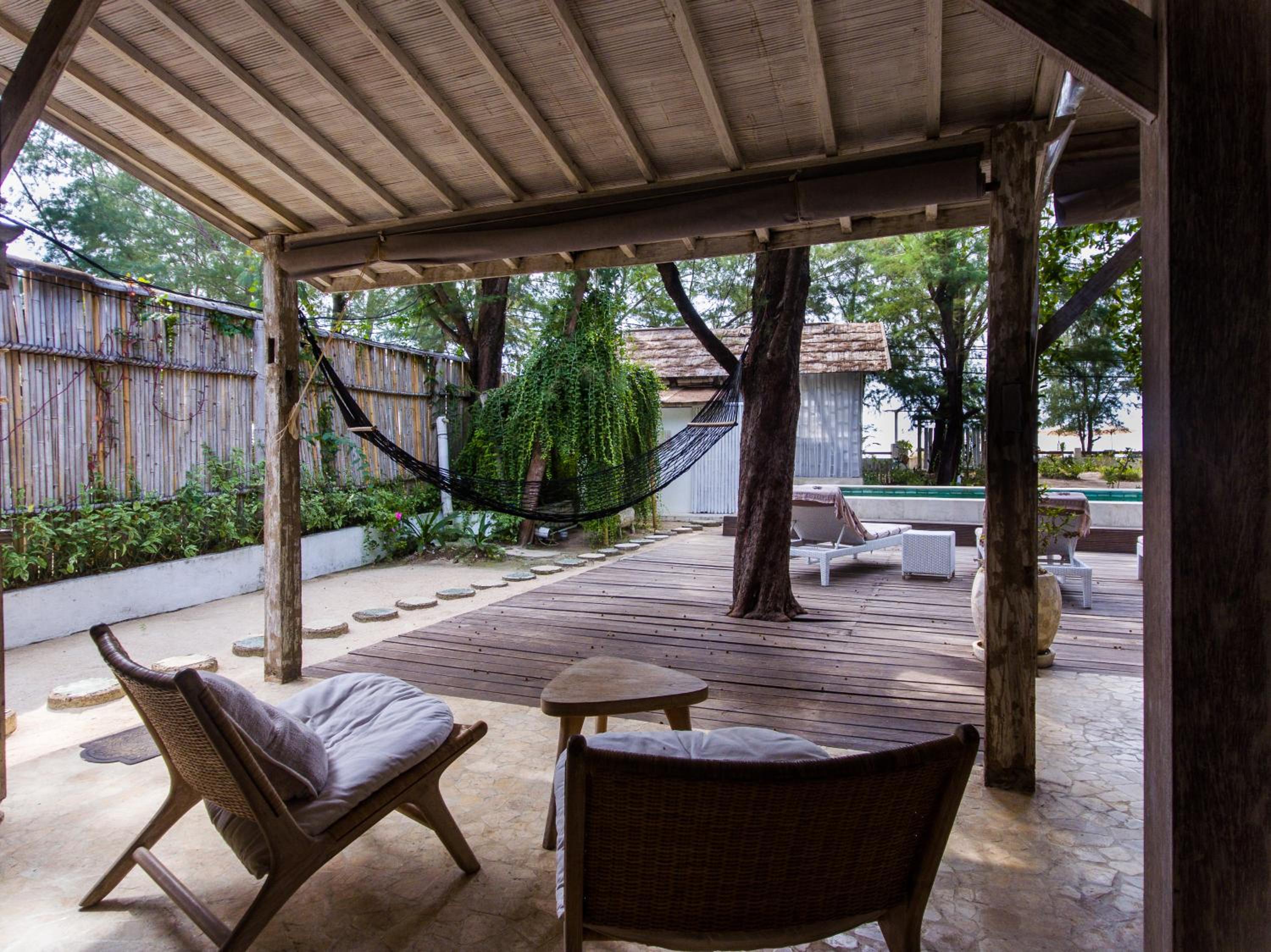 Coral Flora Villa Beach Front view 5