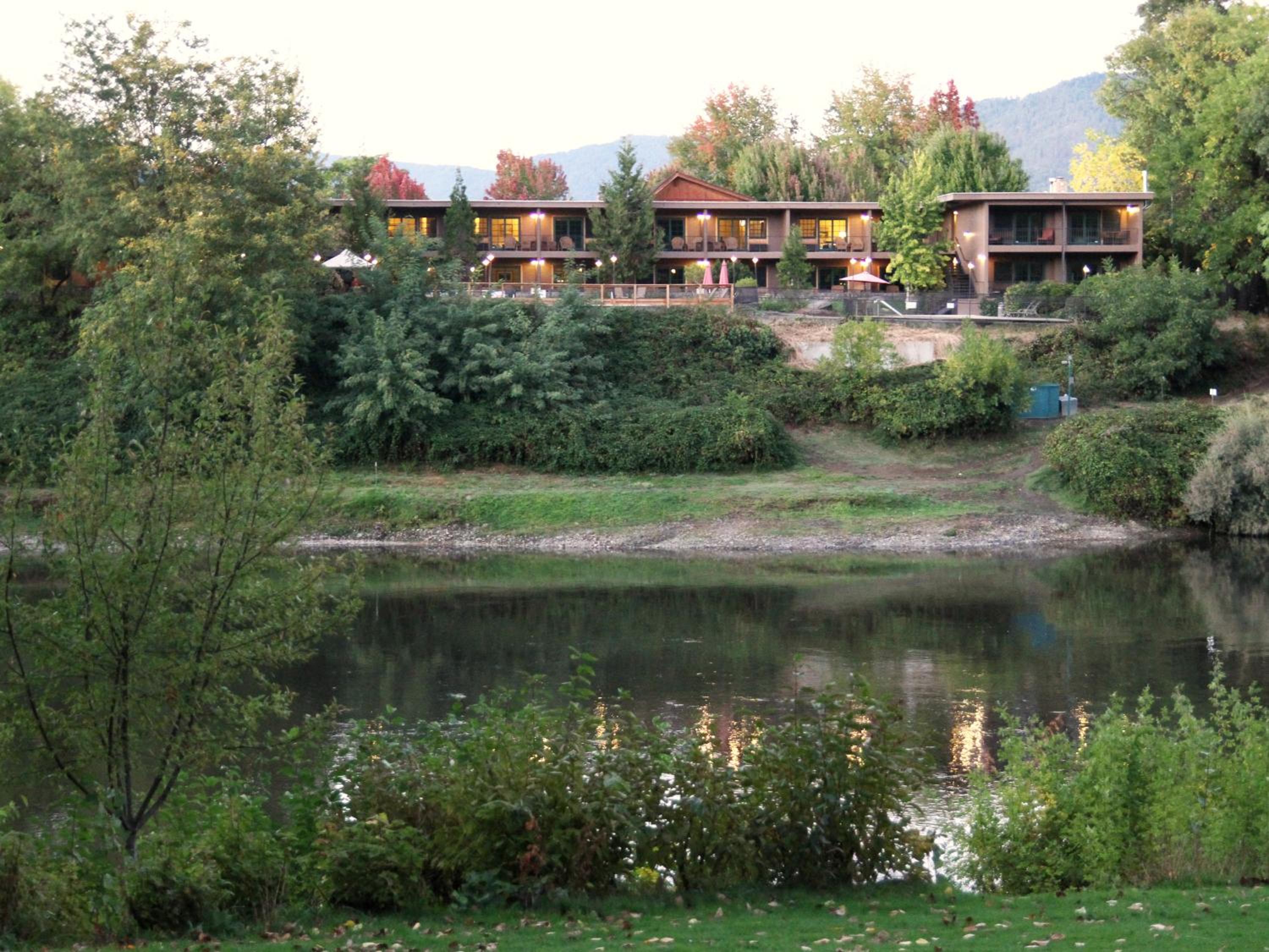 The Lodge at Riverside