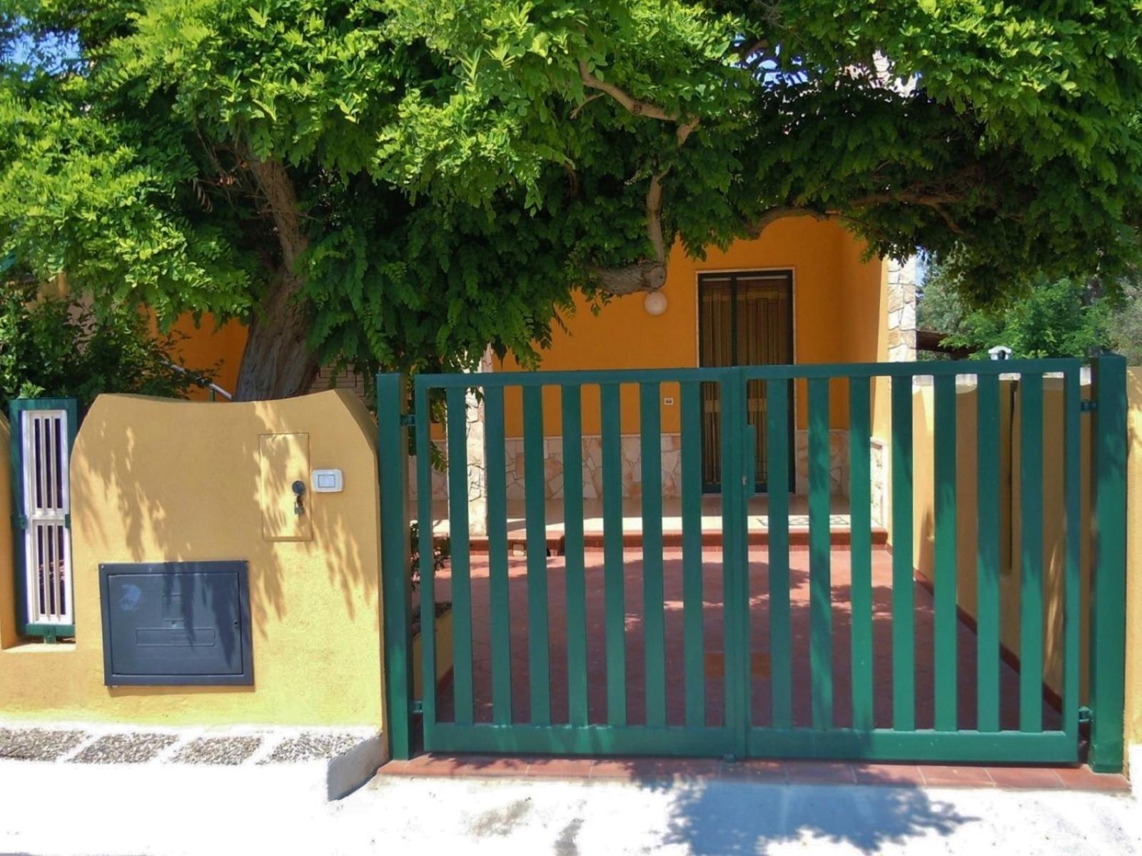 Villa Smeraldo blu view 3