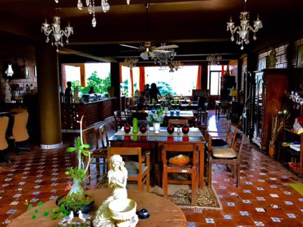 Golden Lotus Bangalore Boutique Suites
