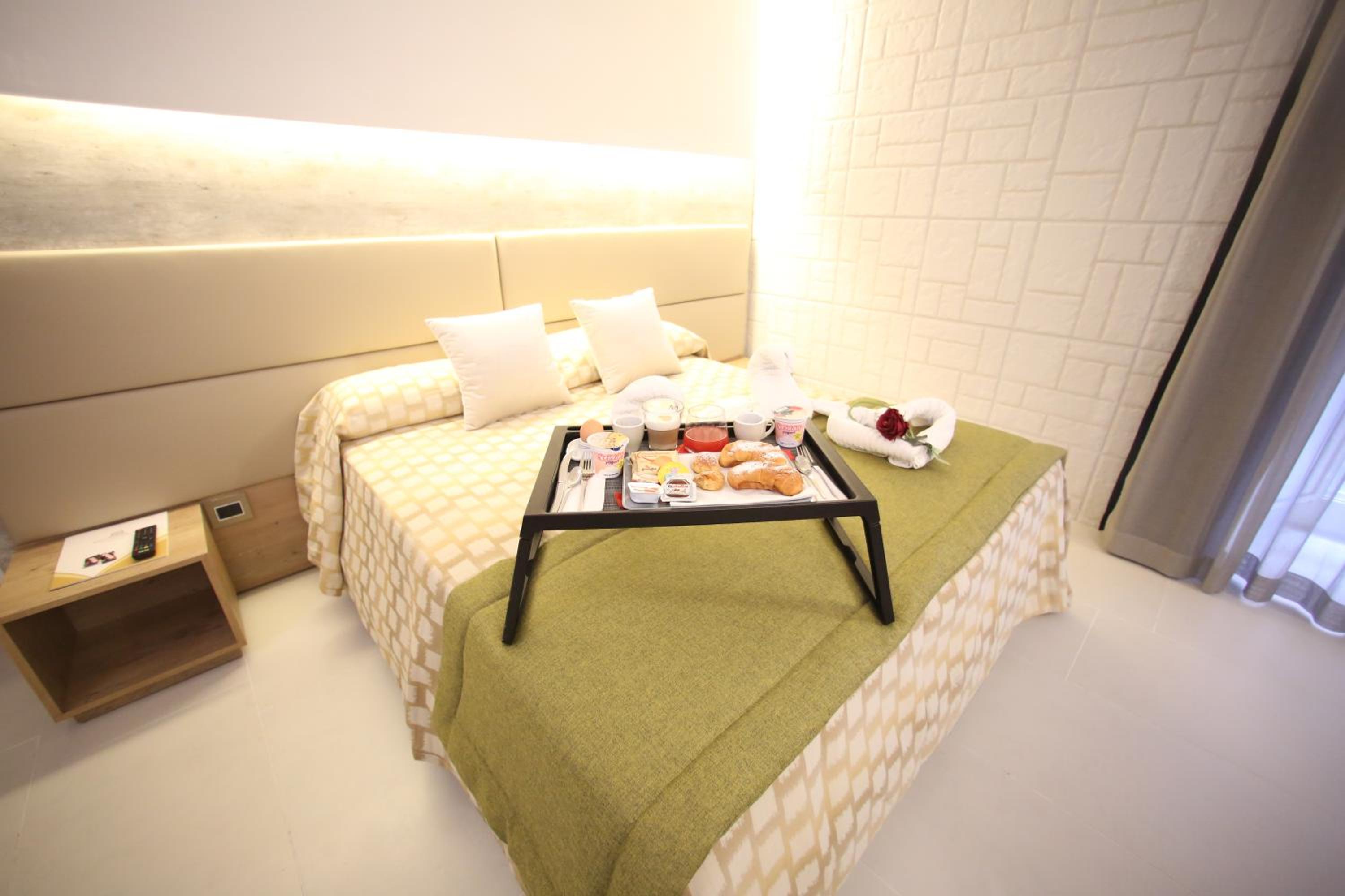Relais Piazza Del Plebiscito B&B