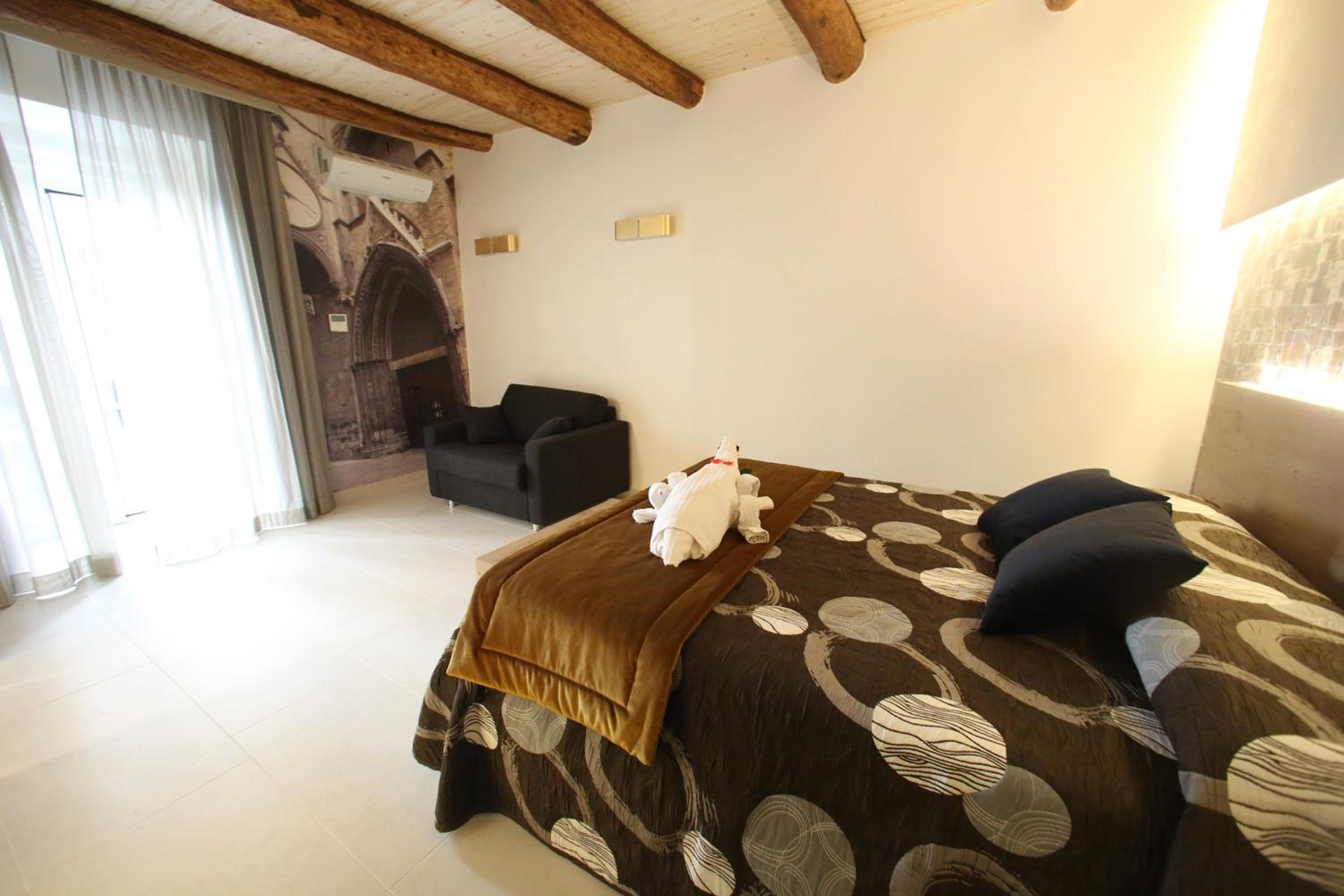 Relais Piazza Del Plebiscito B&B