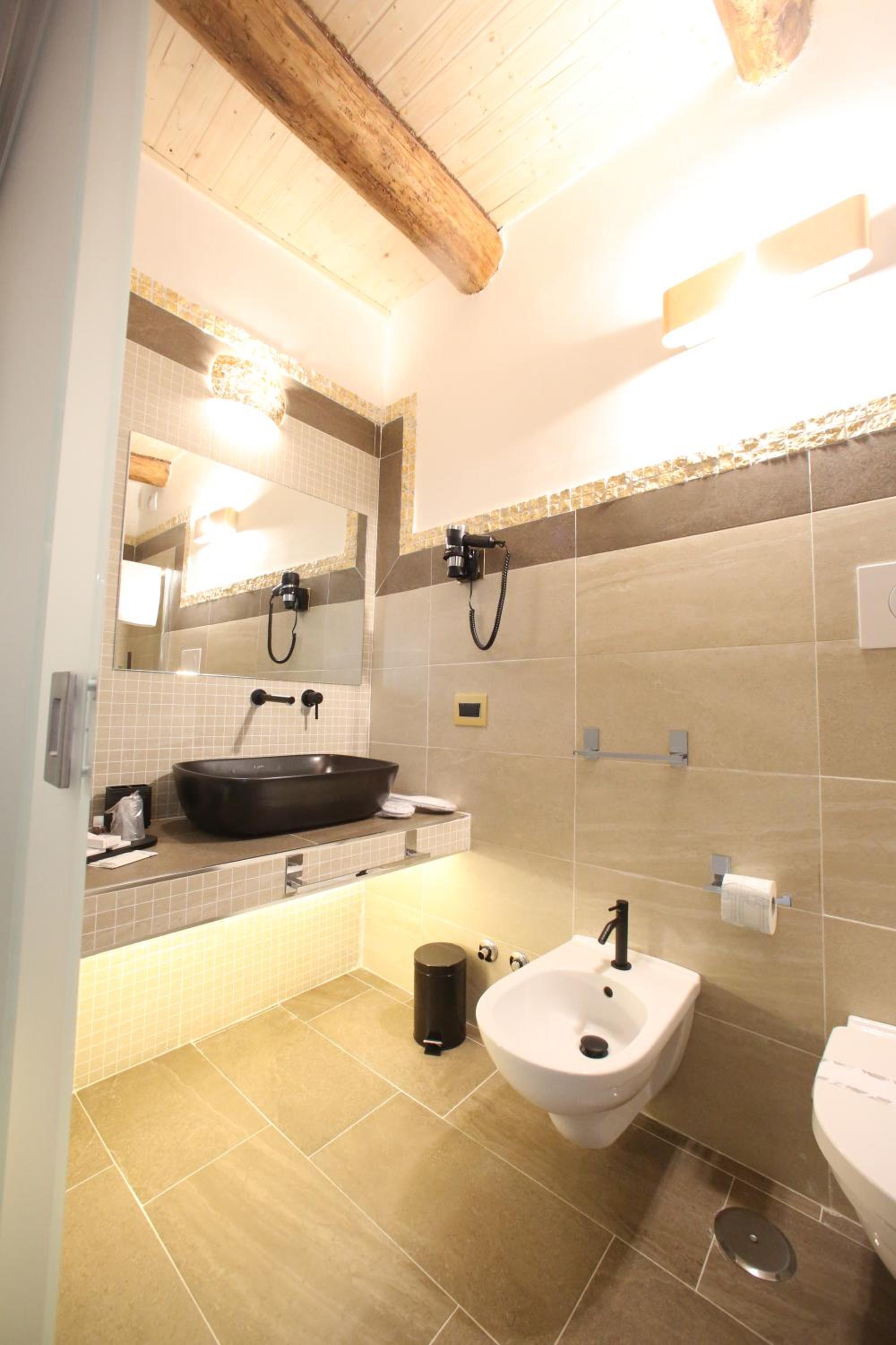 Relais Piazza Del Plebiscito B&B