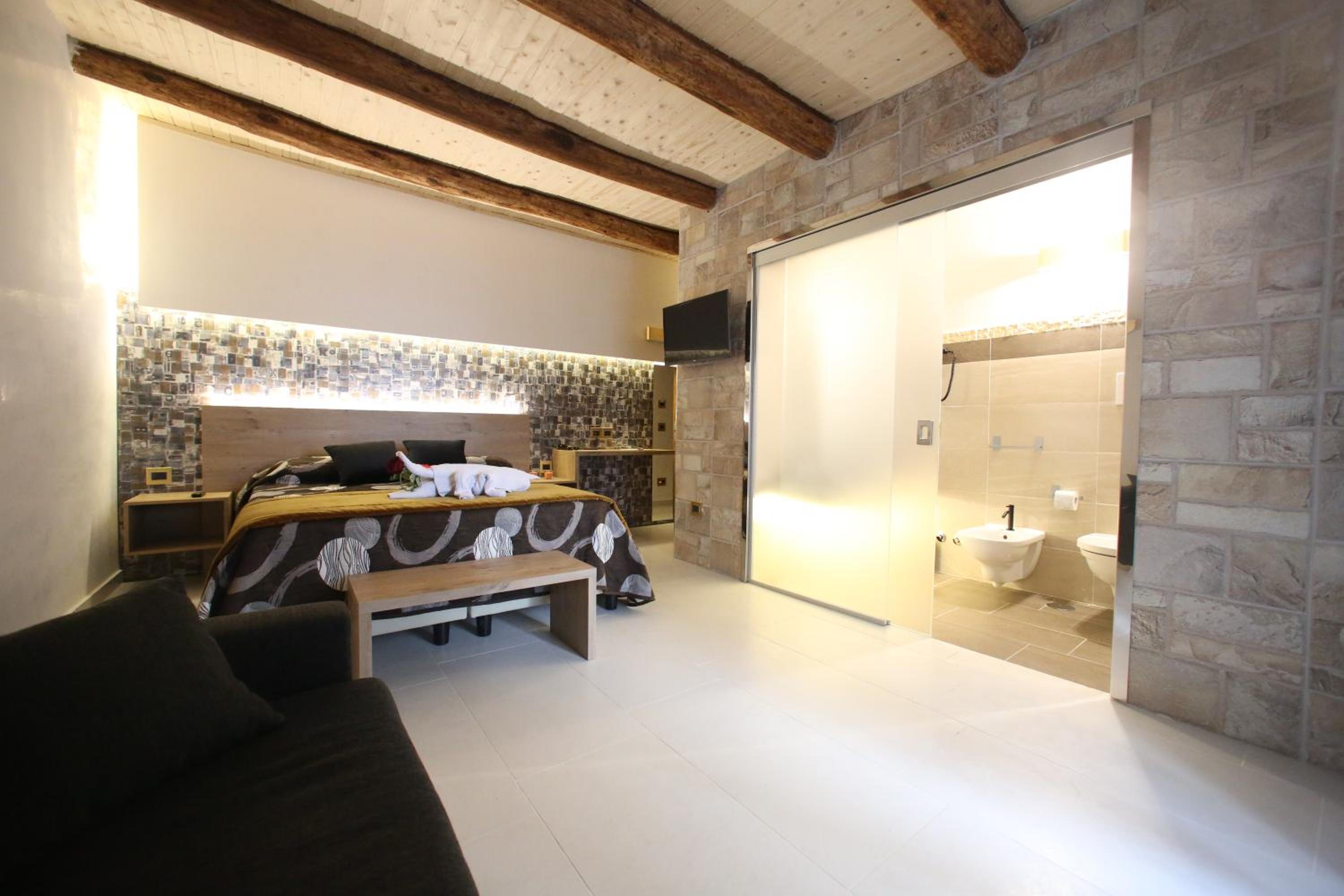 Relais Piazza Del Plebiscito B&B