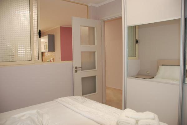 Eleana's Apartament