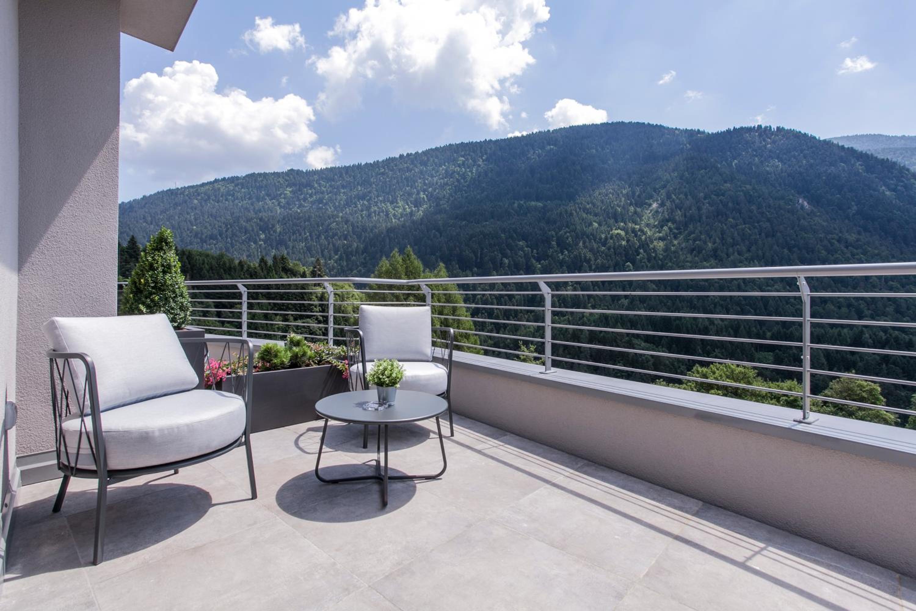 Photo 27