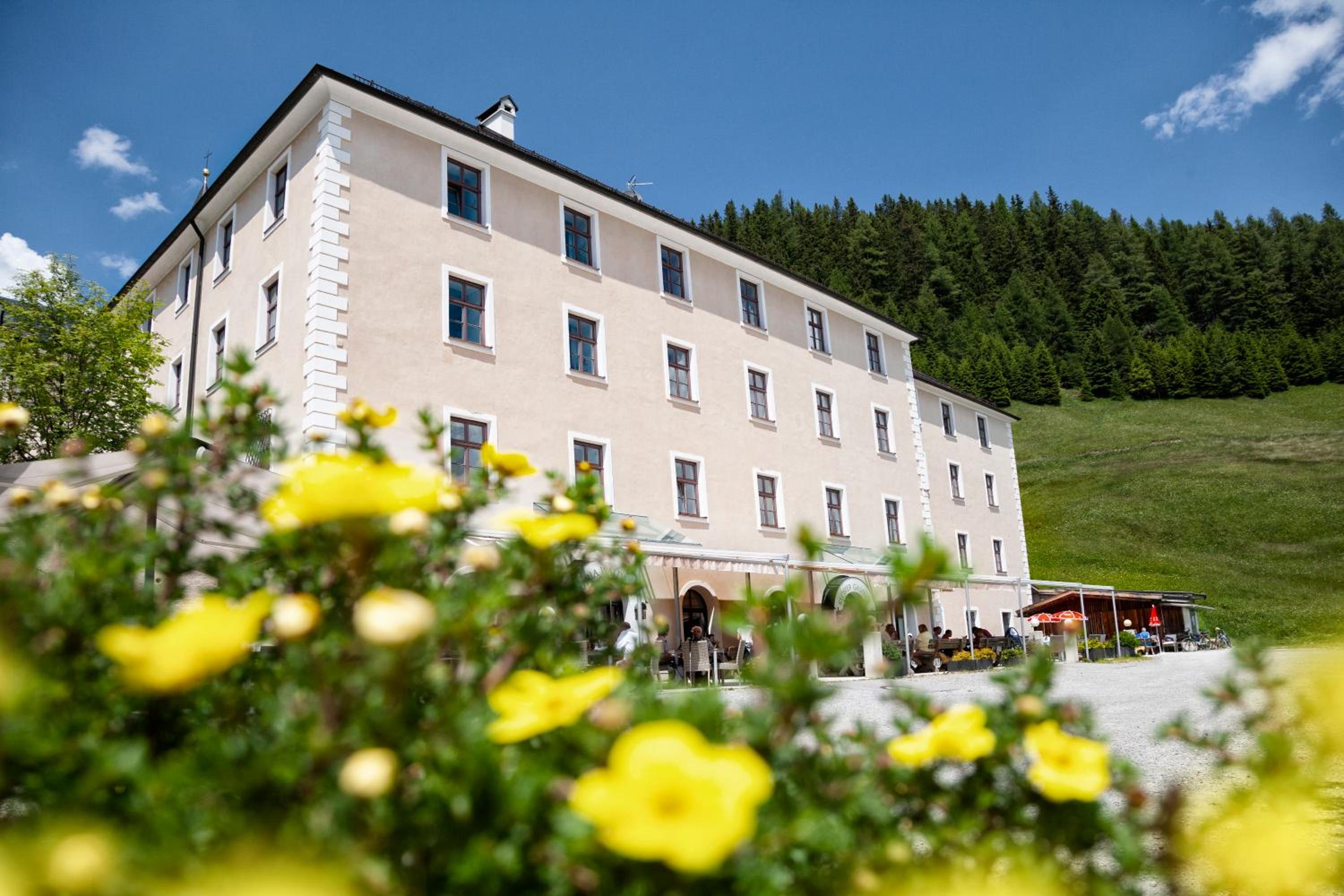 Waldrast Natur Resort