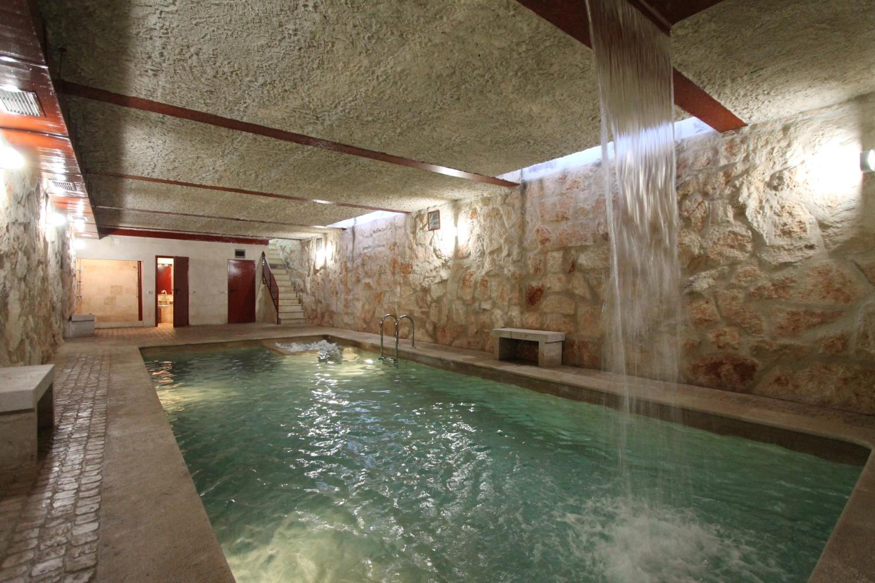 Apartamentos Villablino Arturo Soria