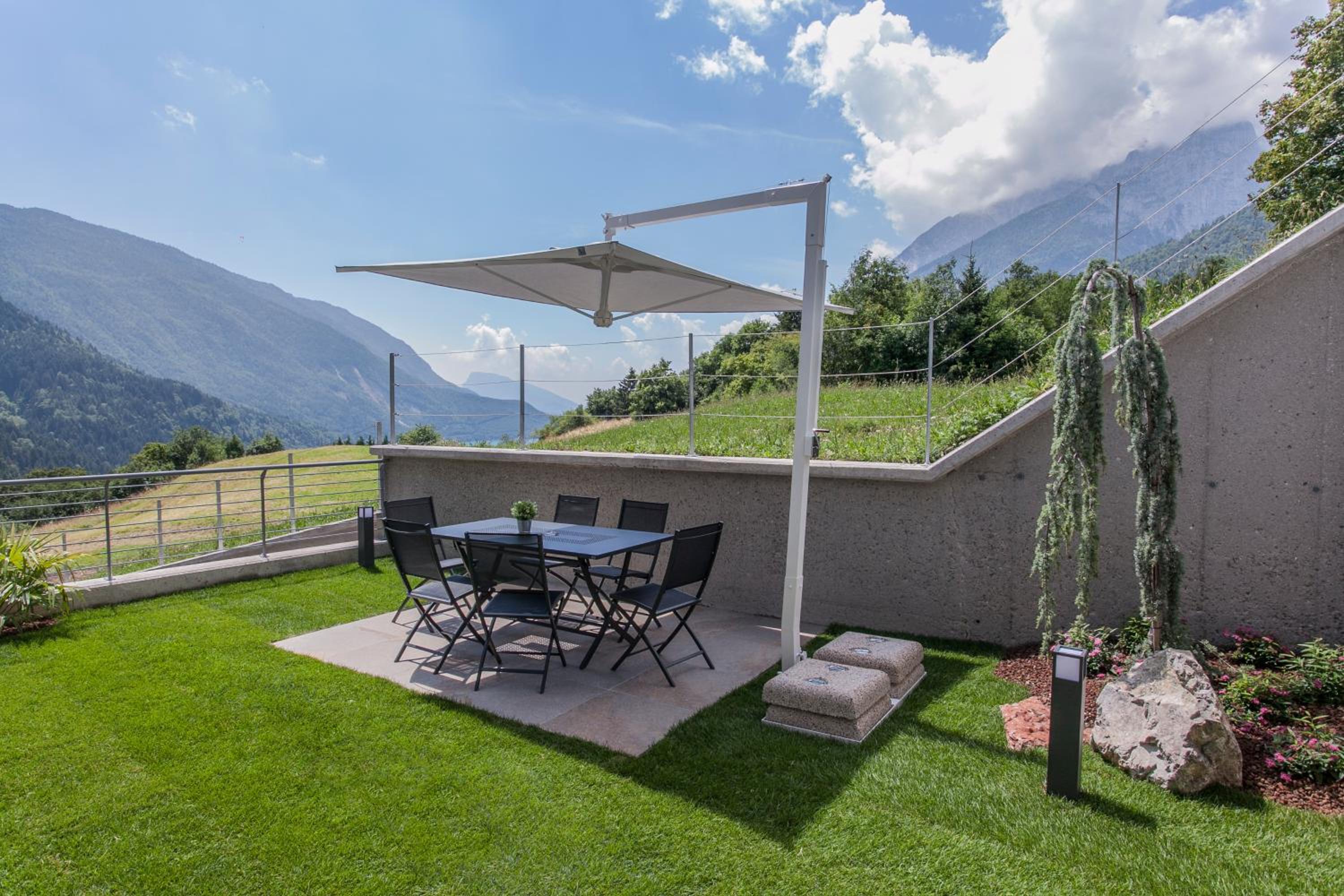 Bellavista - Lake view 2
