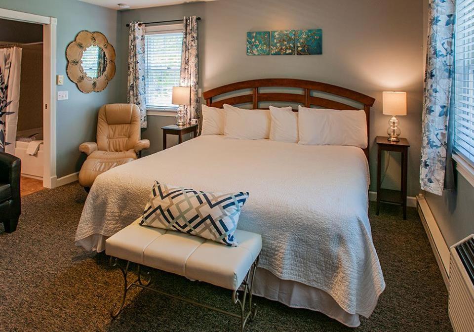 Cedar Court Inn