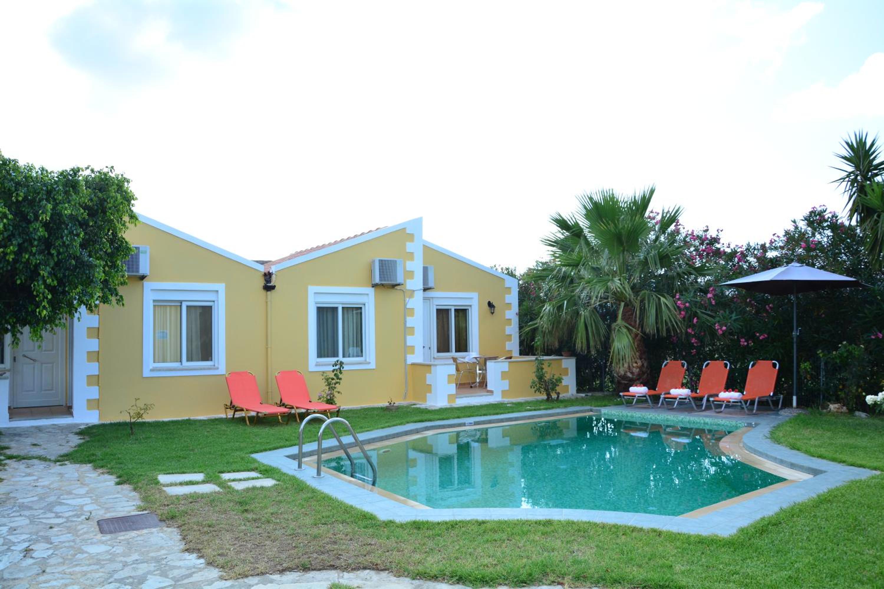 Plakalona Apartments view 4