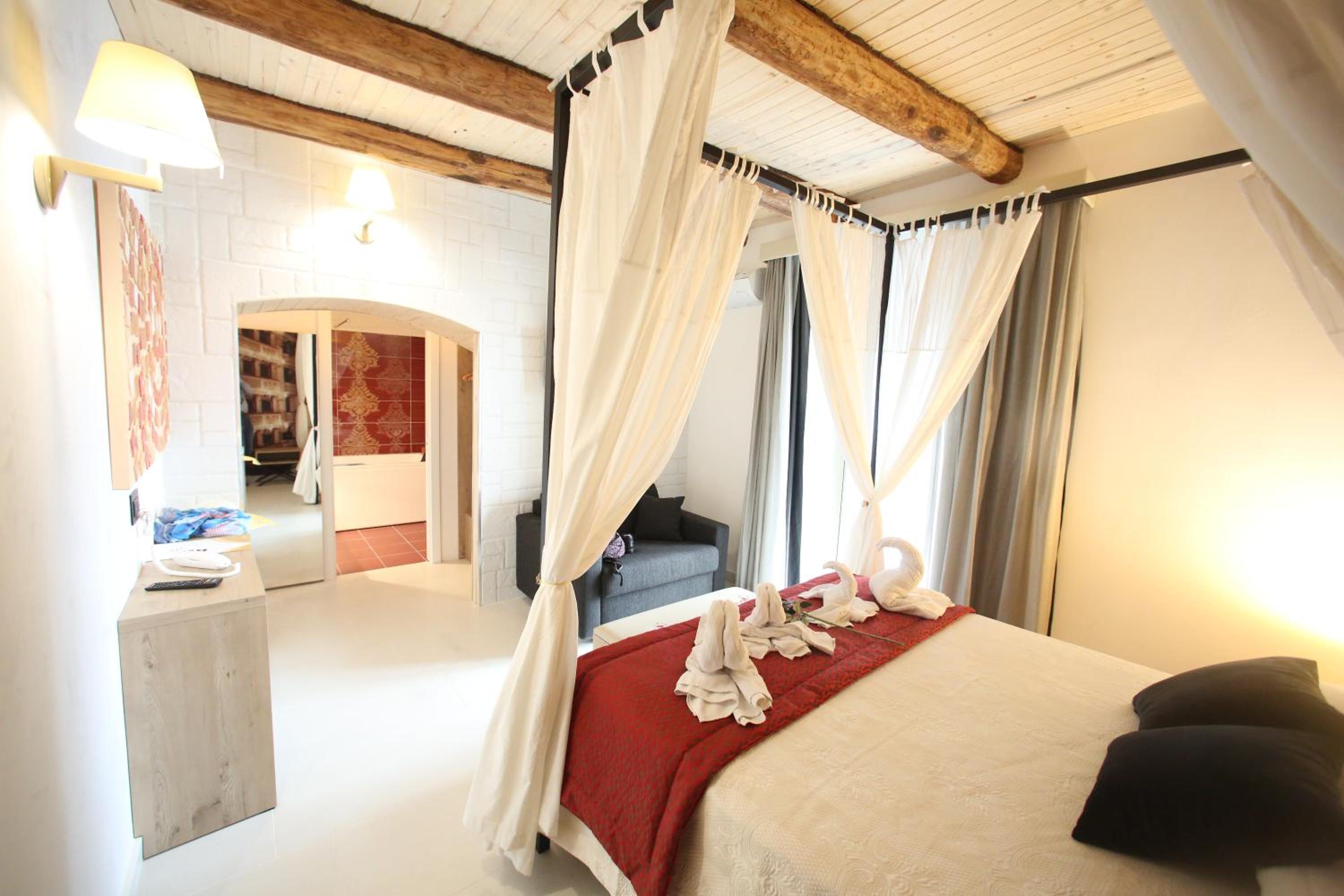 Relais Piazza Del Plebiscito B&B