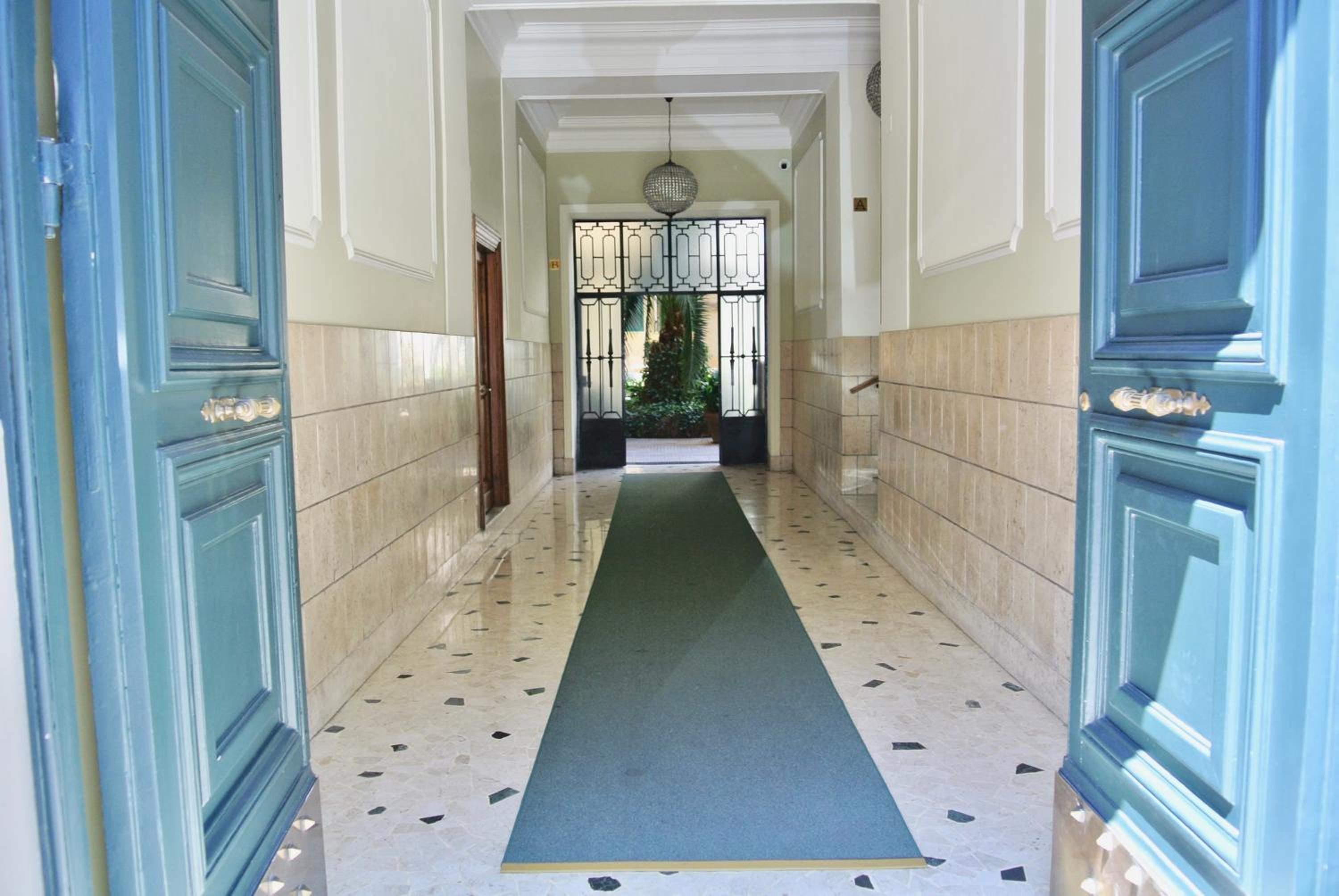 Beautiful apartment in San Giovanni close to Colosseo